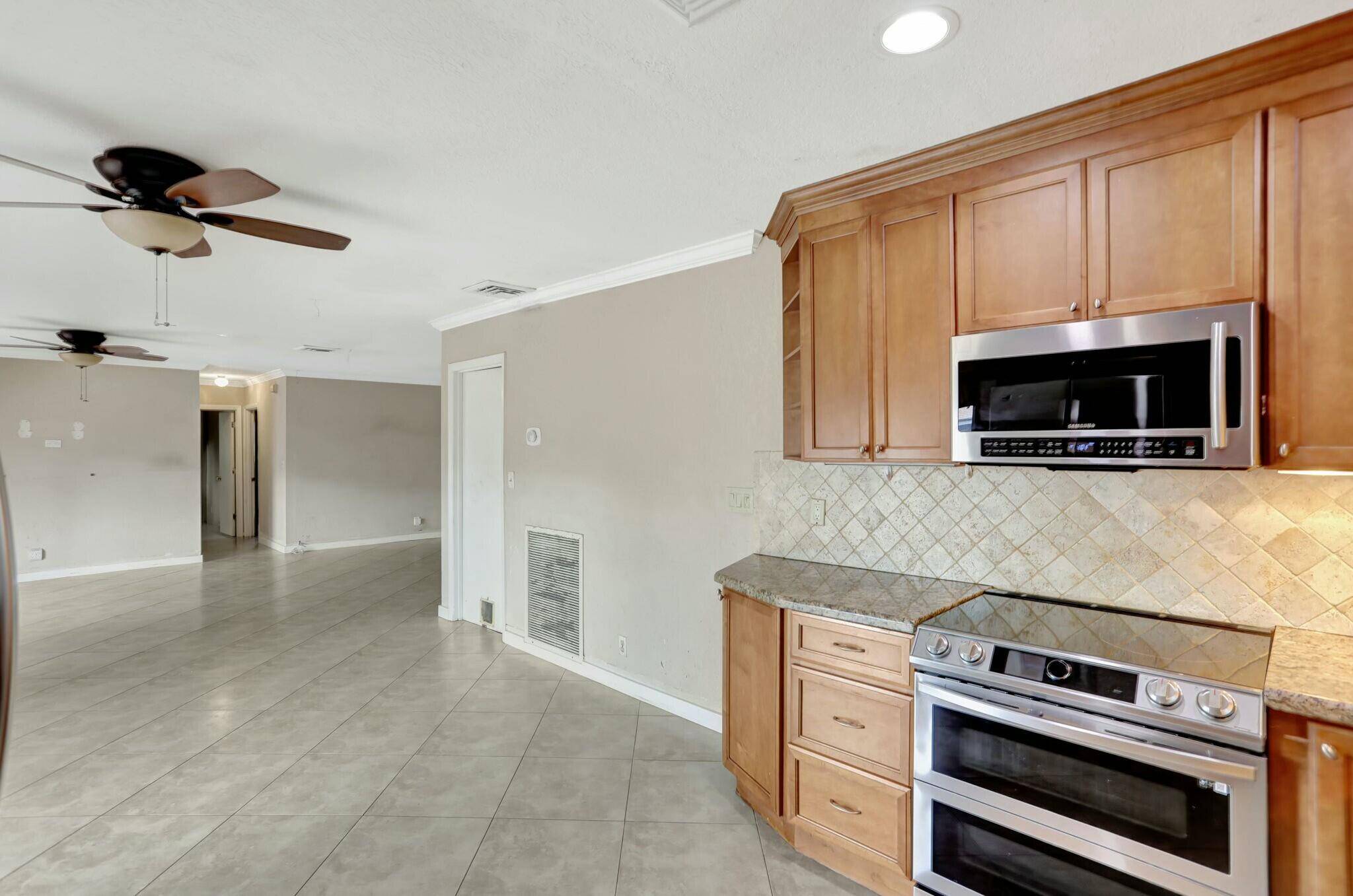 Coral Springs, FL 33065,3798 NW 79th AVE