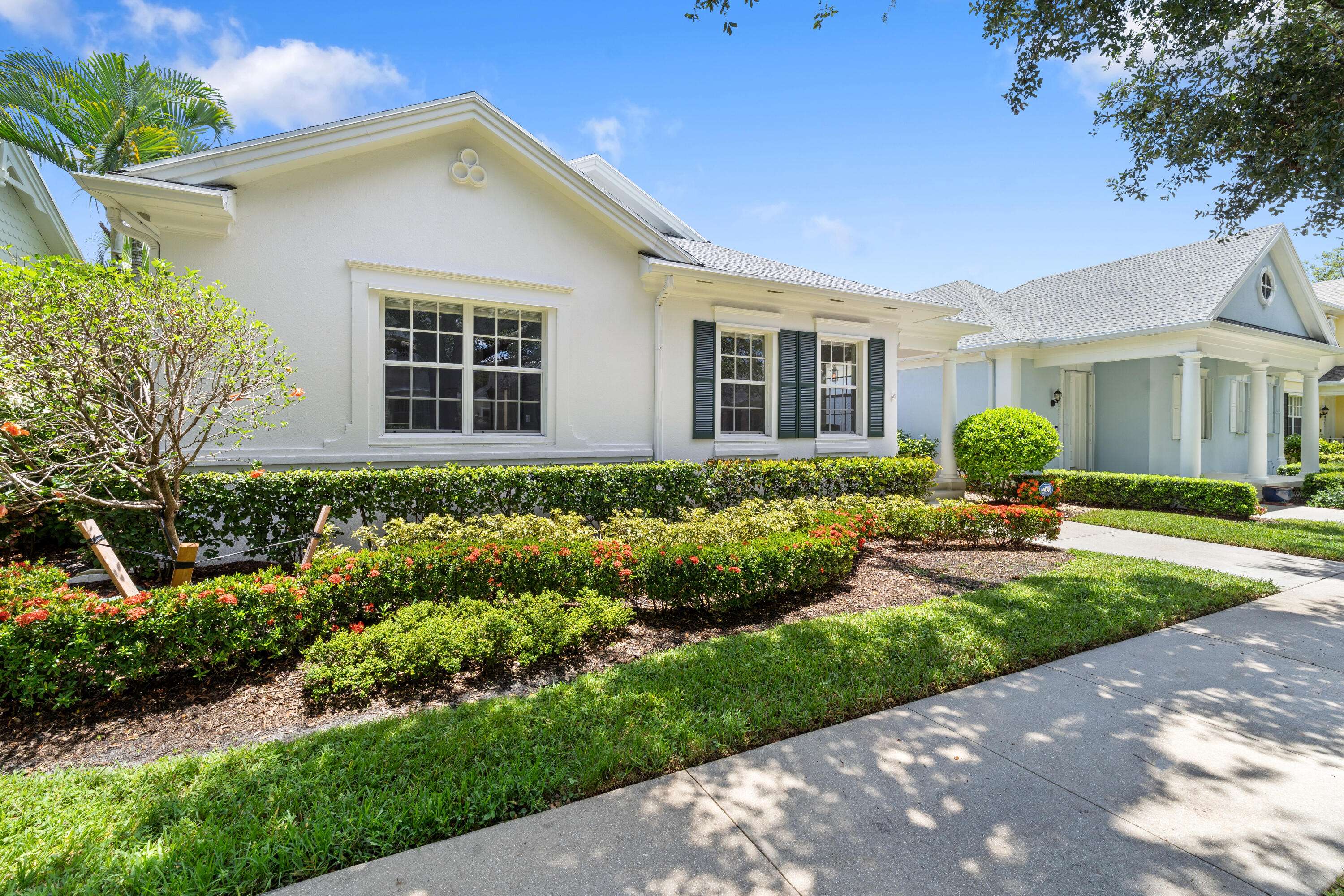 Jupiter, FL 33458,245 Honeysuckle DR