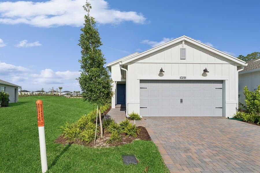 Port Saint Lucie, FL 34987,10291 Dreamweaver RD 27