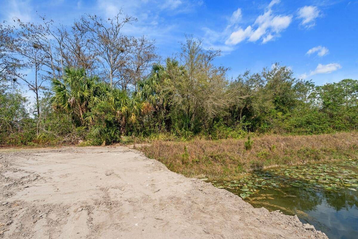 Loxahatchee, FL 33470,Xxx N 87th RD