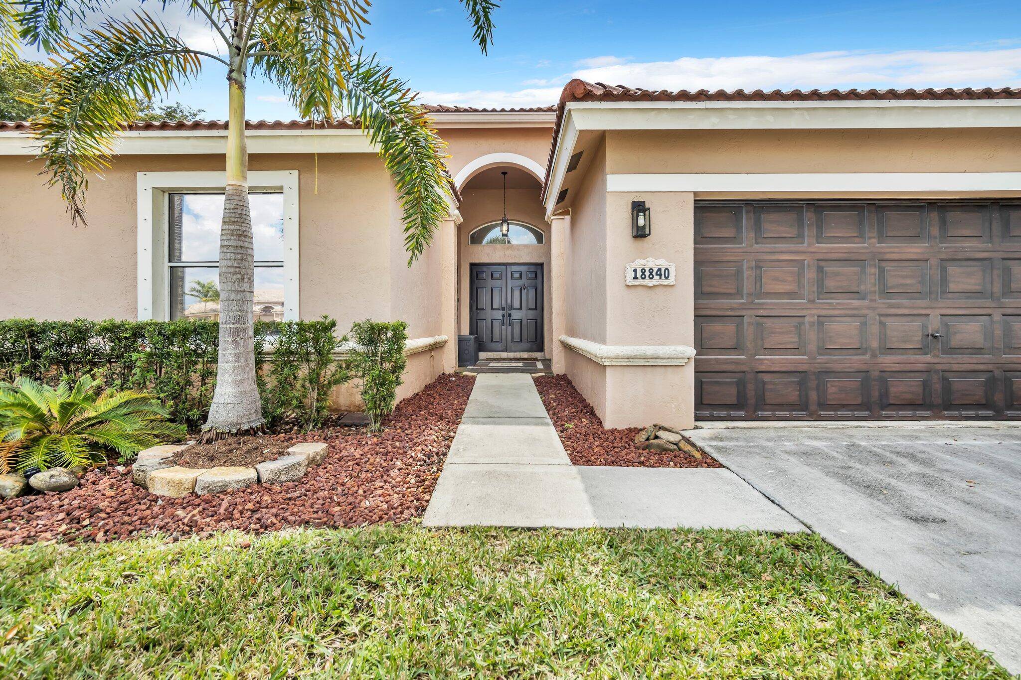 Pembroke Pines, FL 33029,18840 NW 23rd PL