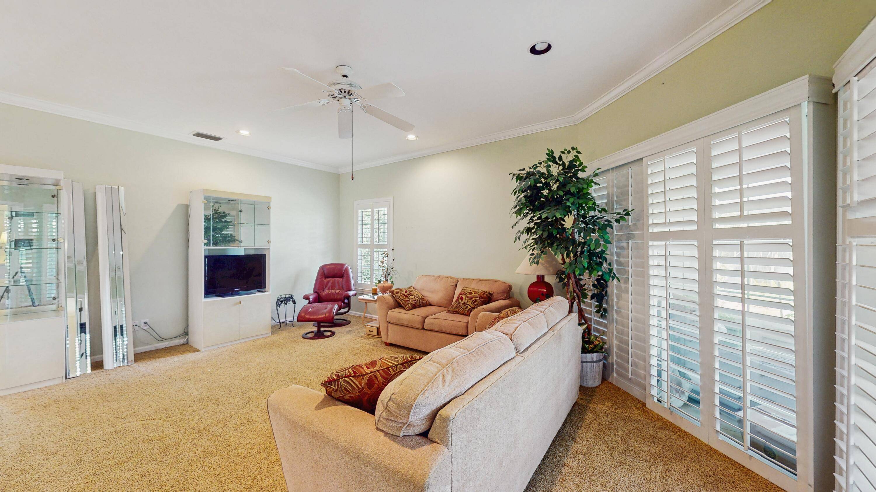 Port Saint Lucie, FL 34986,7362 Pine Creek WAY 20