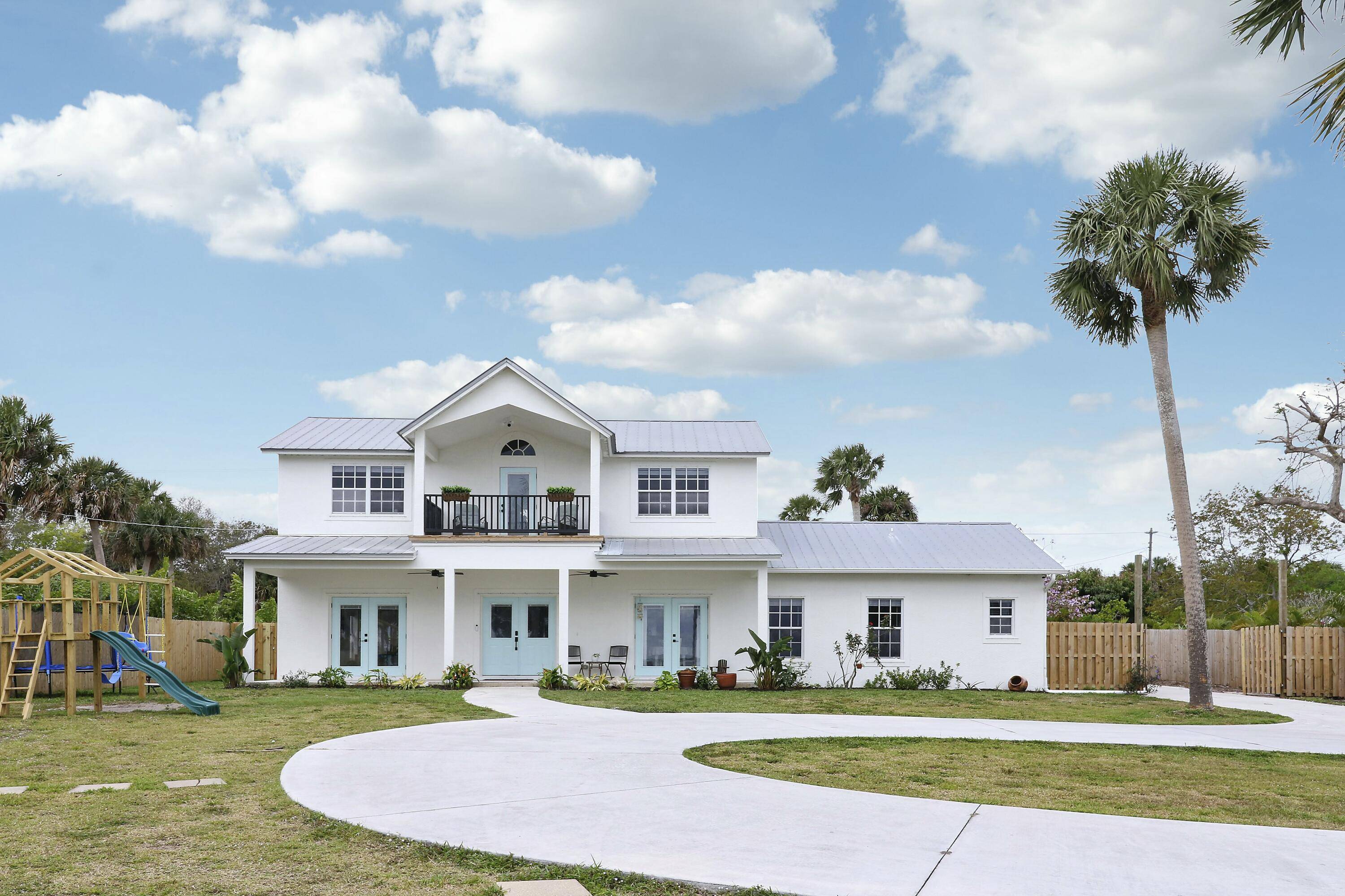 Fort Pierce, FL 34982,7205 S Indian River DR