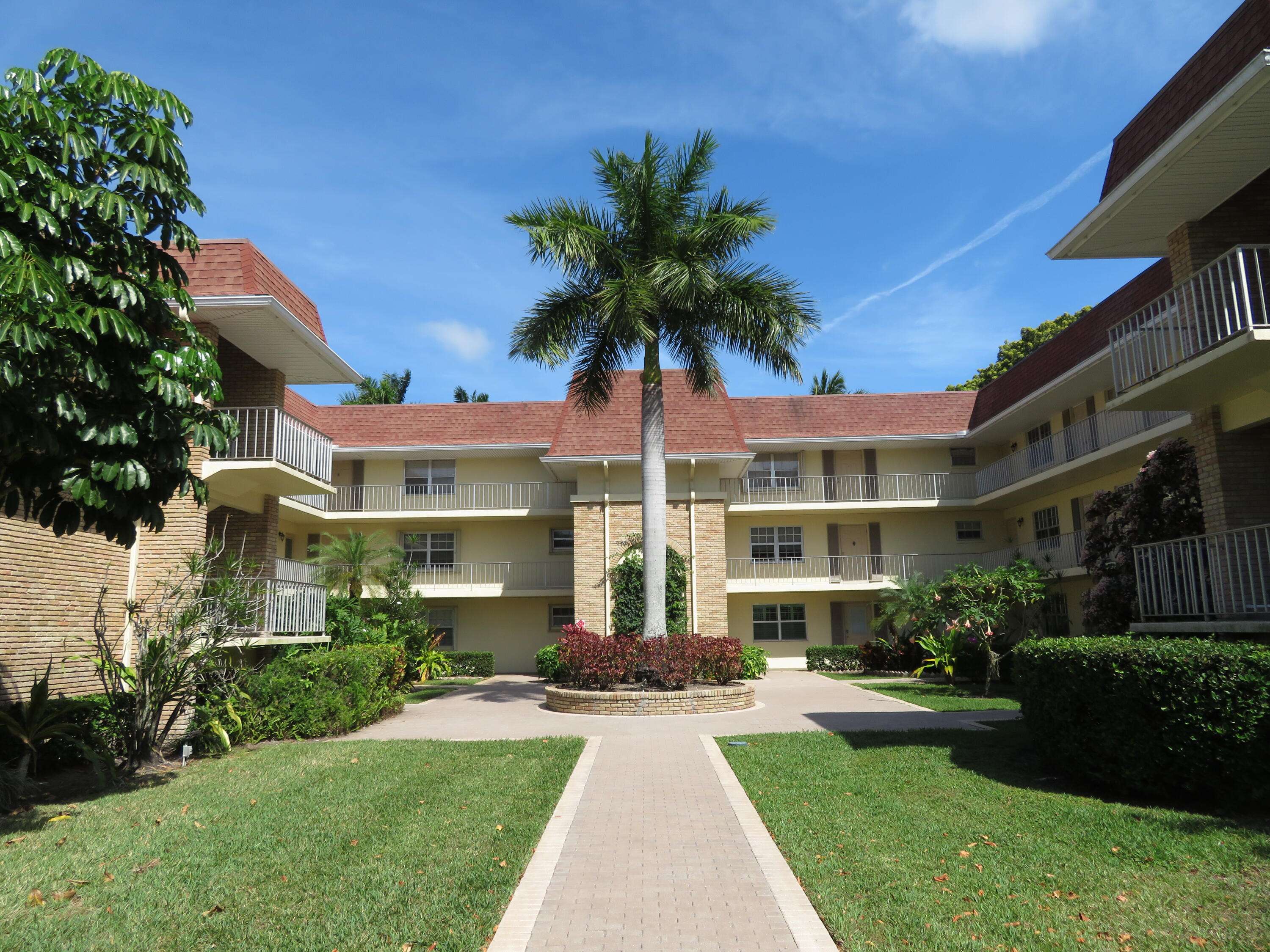Palm Beach Gardens, FL 33418,5580 Tamberlane CIR 334
