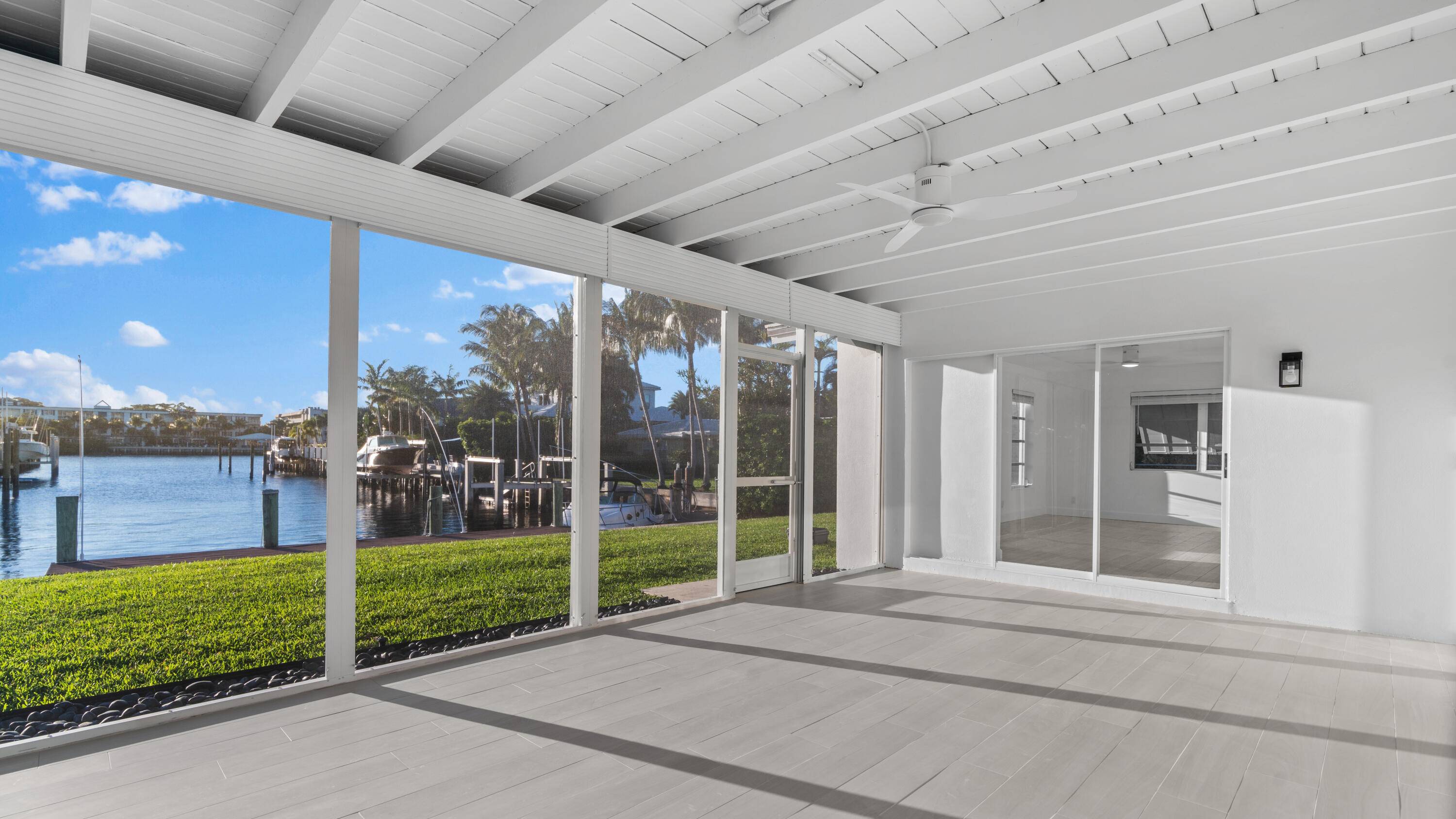 Ocean Ridge, FL 33435,6 Midlane RD