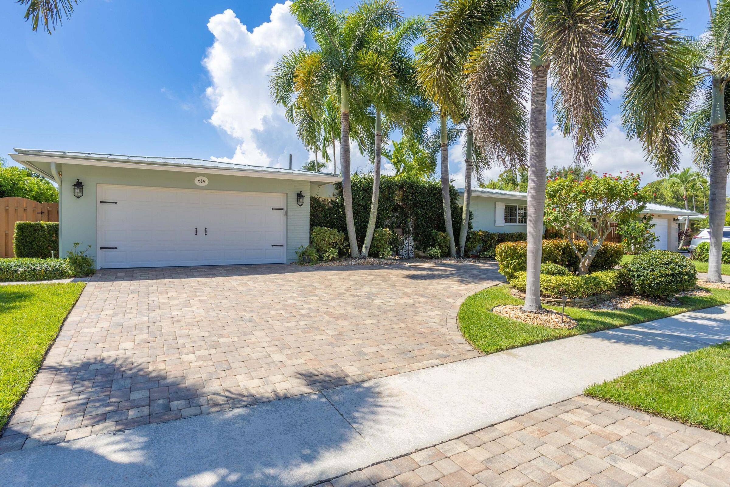 Boca Raton, FL 33486,614 SW 5th Street