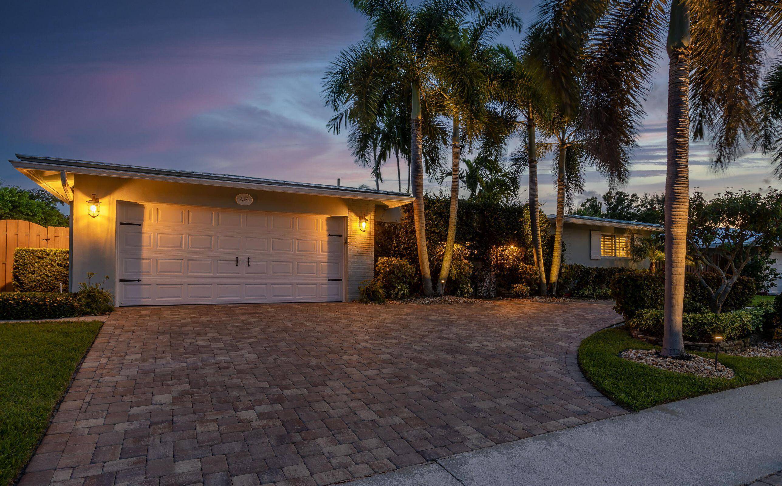 Boca Raton, FL 33486,614 SW 5th Street