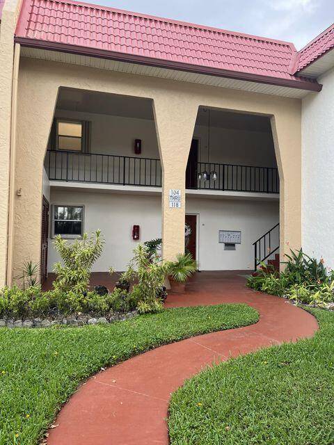 West Palm Beach, FL 33411,110 Lake Anne DR 110