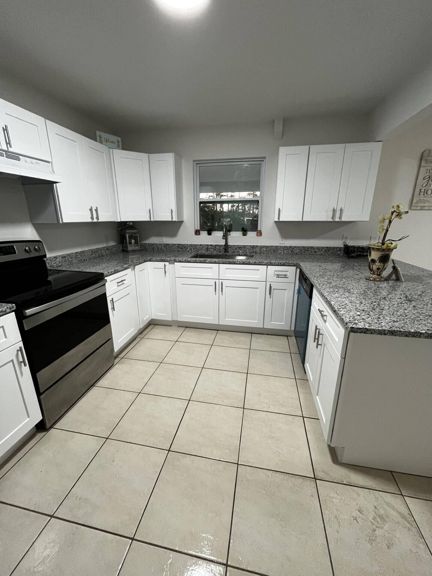 The Acreage, FL 33411,13045 N 58th CT