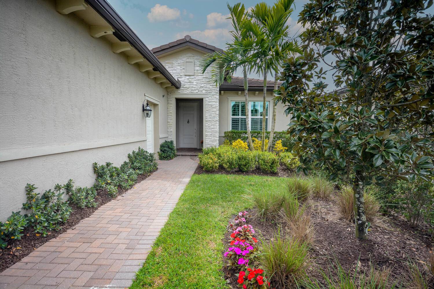 West Palm Beach, FL 33412,10536 Starling Way