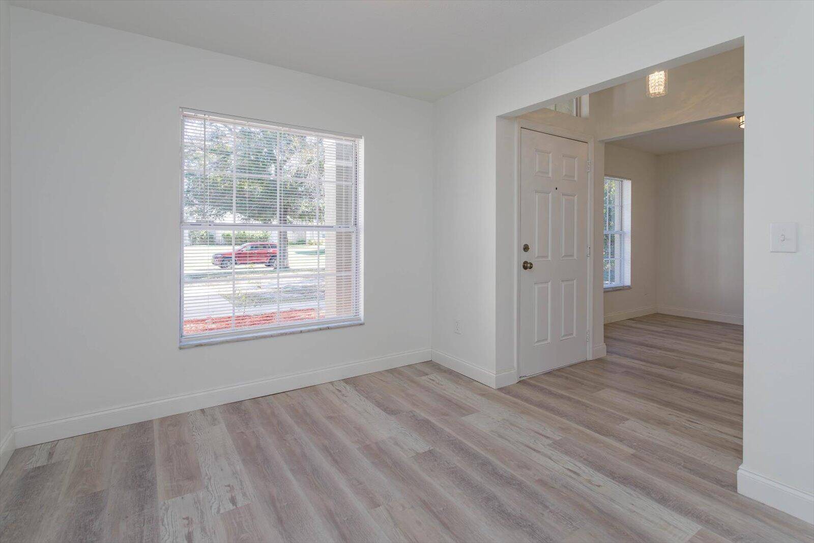 Sebastian, FL 32958,426 Ash ST