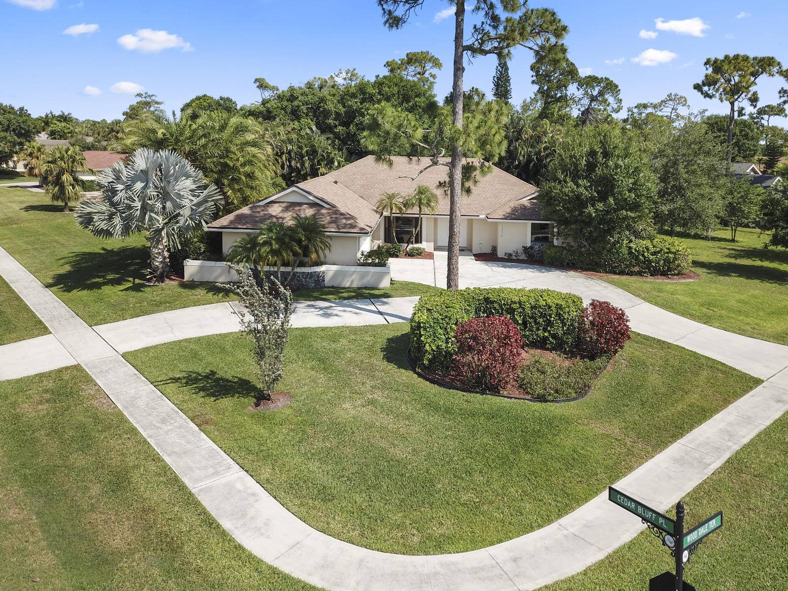 Wellington, FL 33414,1420 Wood Dale TER