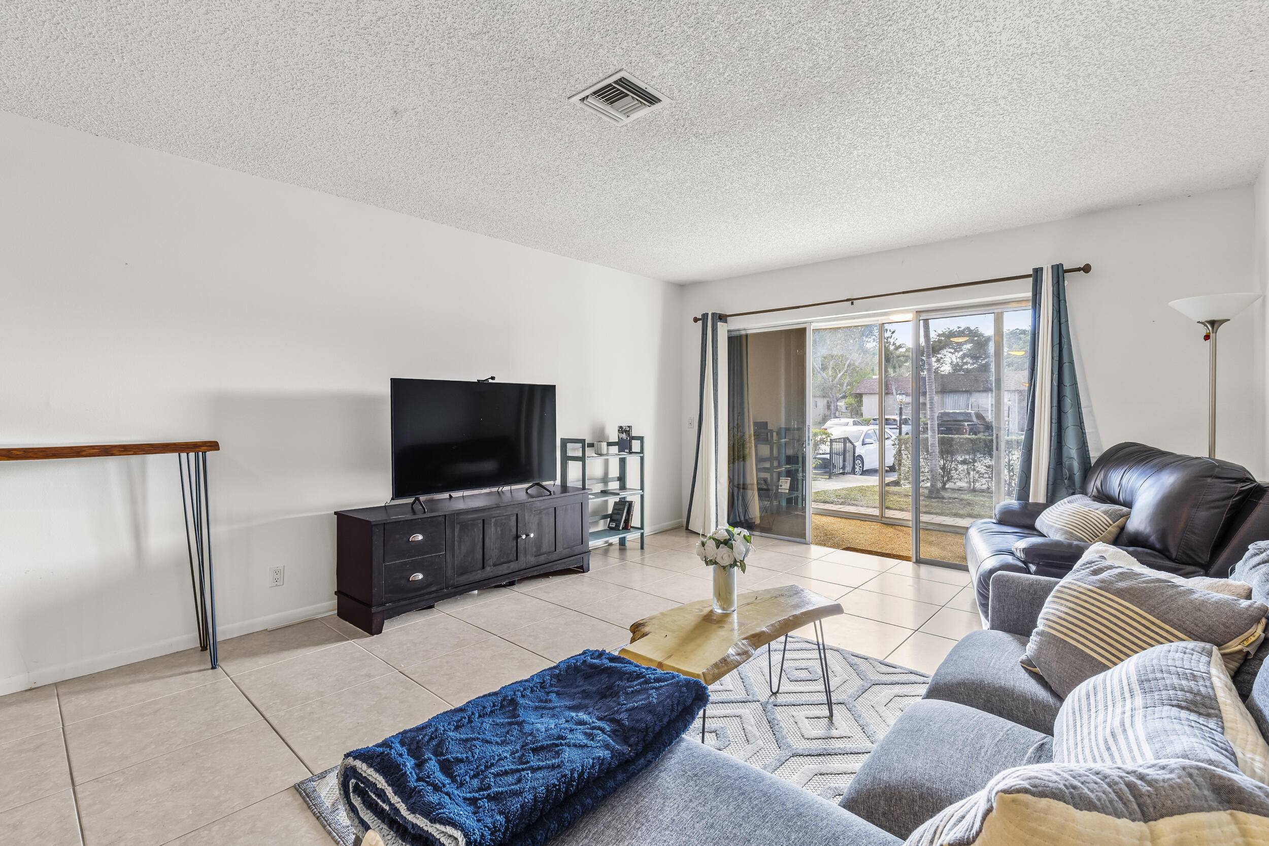 Boynton Beach, FL 33436,1896 Palmland DR A