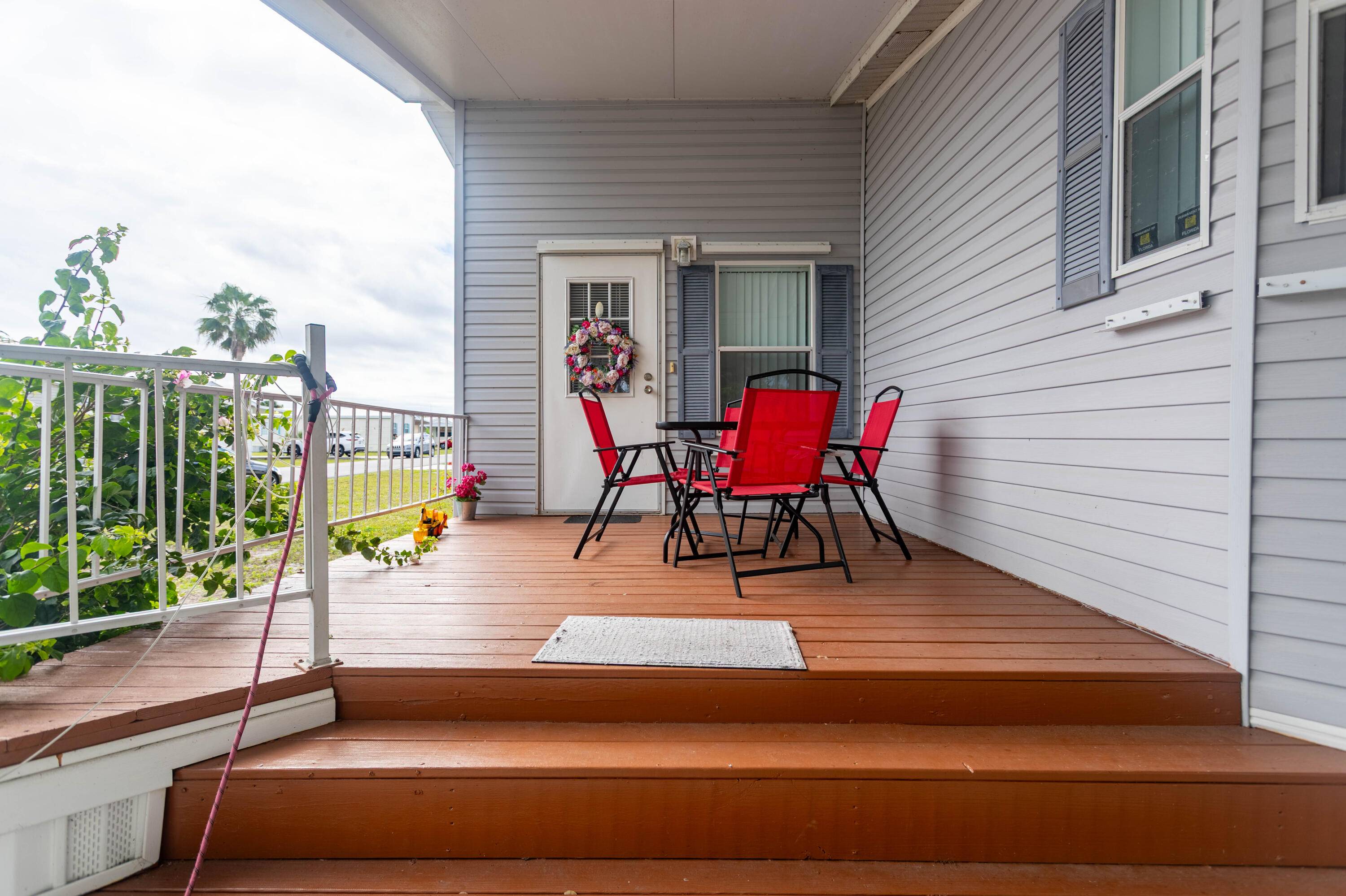 Moore Haven, FL 33471,925 NW Yacht Club WAY