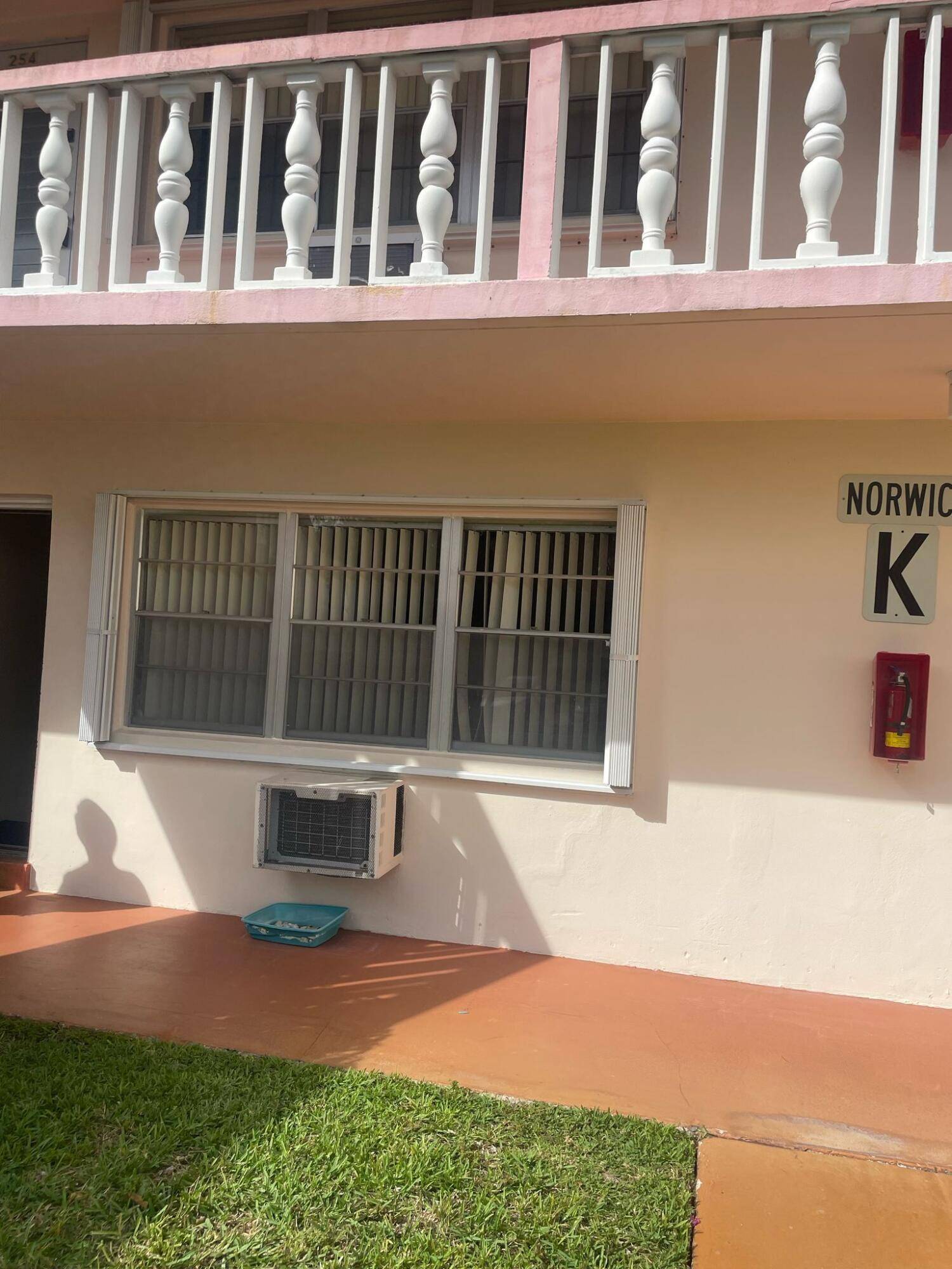 West Palm Beach, FL 33417,242 Norwich K