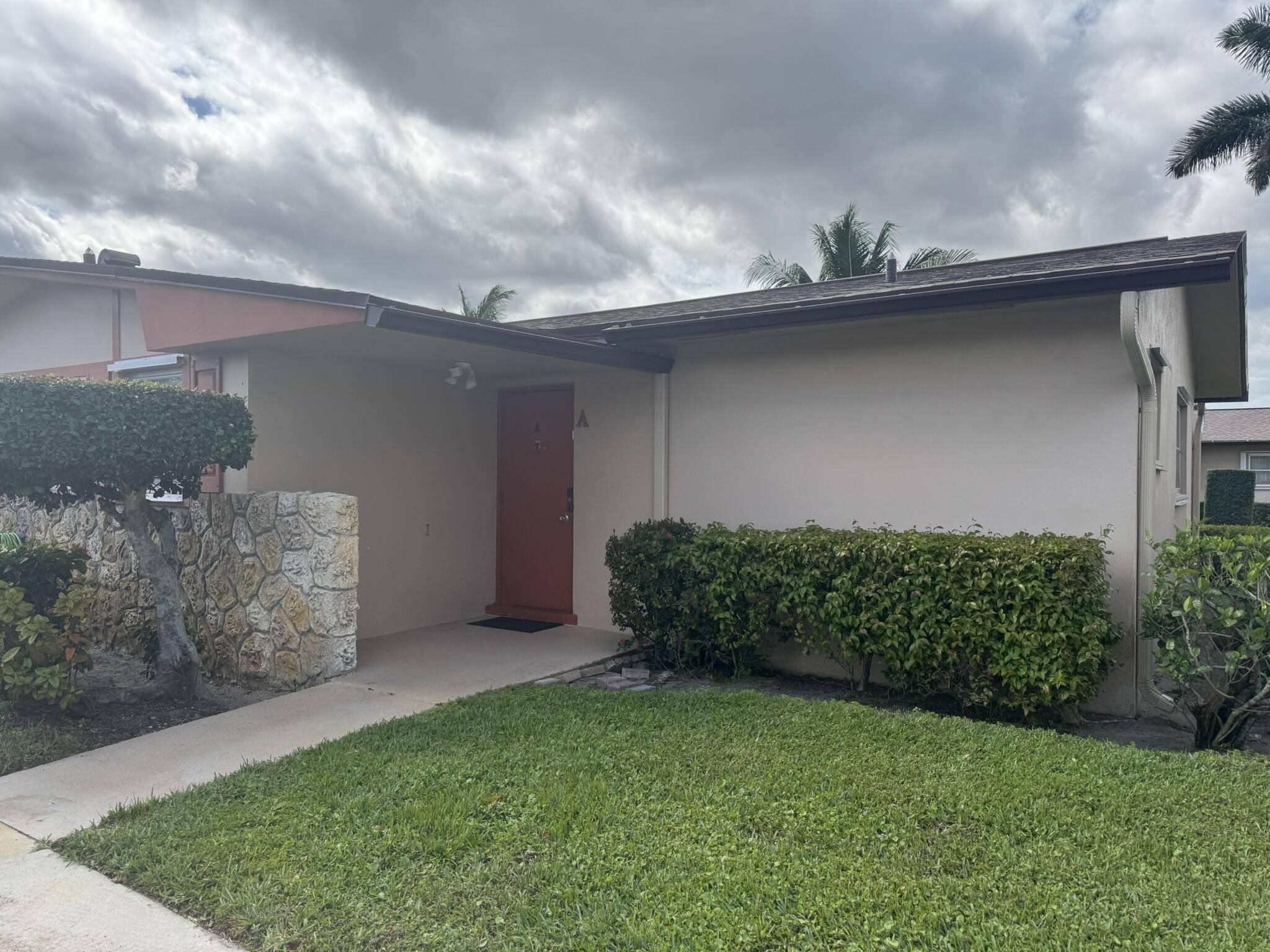 West Palm Beach, FL 33415,2985 W Crosley DR A