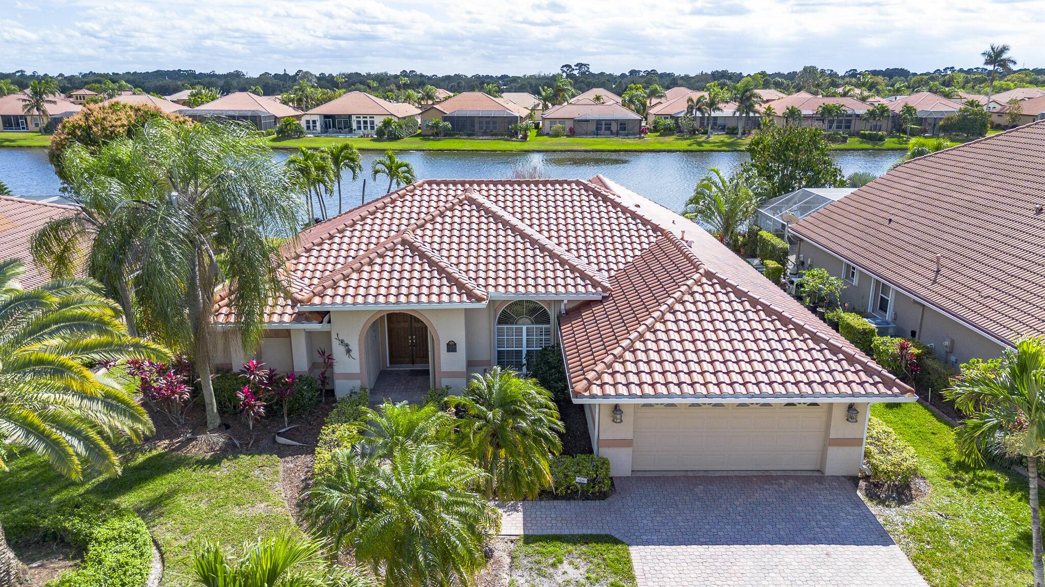 Port Saint Lucie, FL 34986,1272 SW Briarwood DR