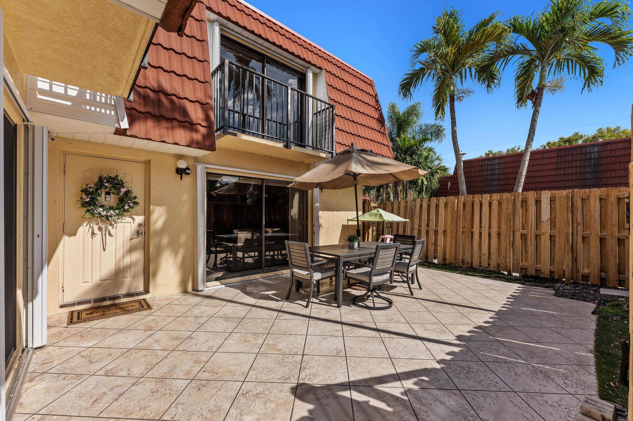 Plantation, FL 33324,9965 NW 6th CT