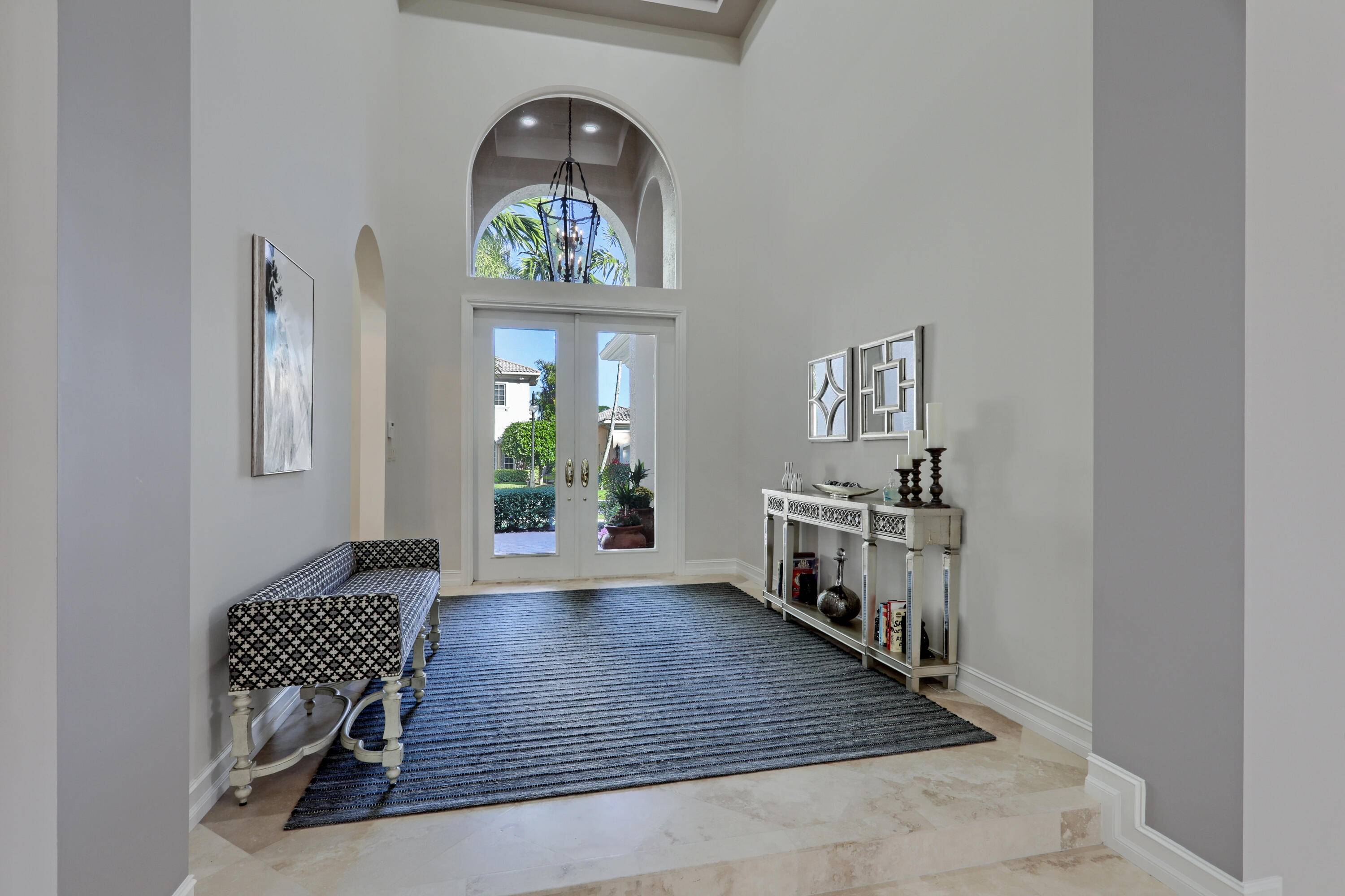 Palm Beach Gardens, FL 33418,120 Via Mariposa