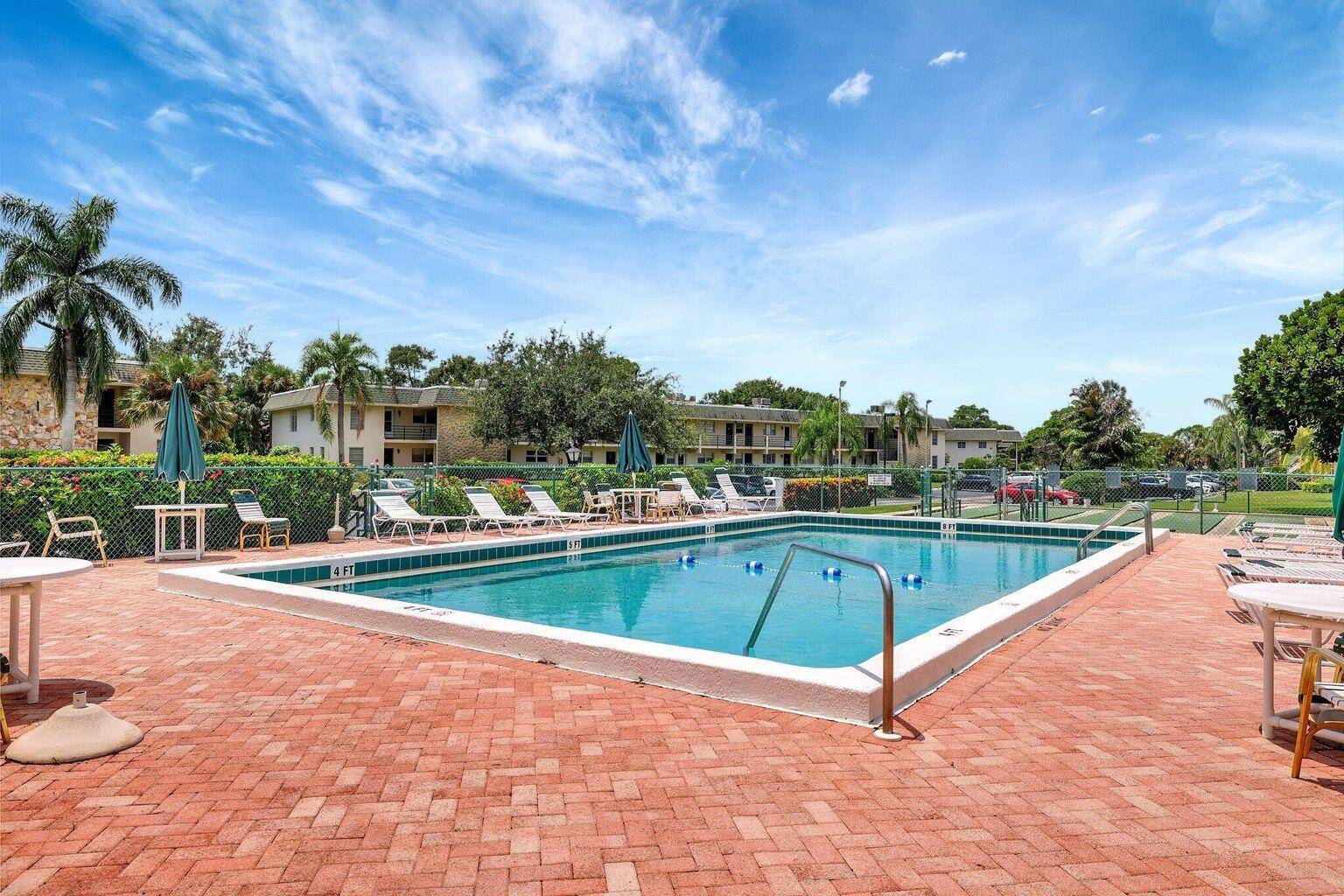 Stuart, FL 34994,1900 S Kanner HWY 5-106