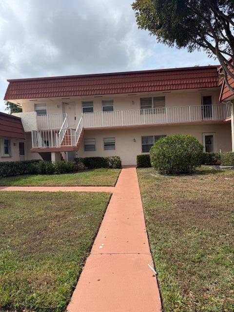 Royal Palm Beach, FL 33411,12006 Poinciana BLVD 203