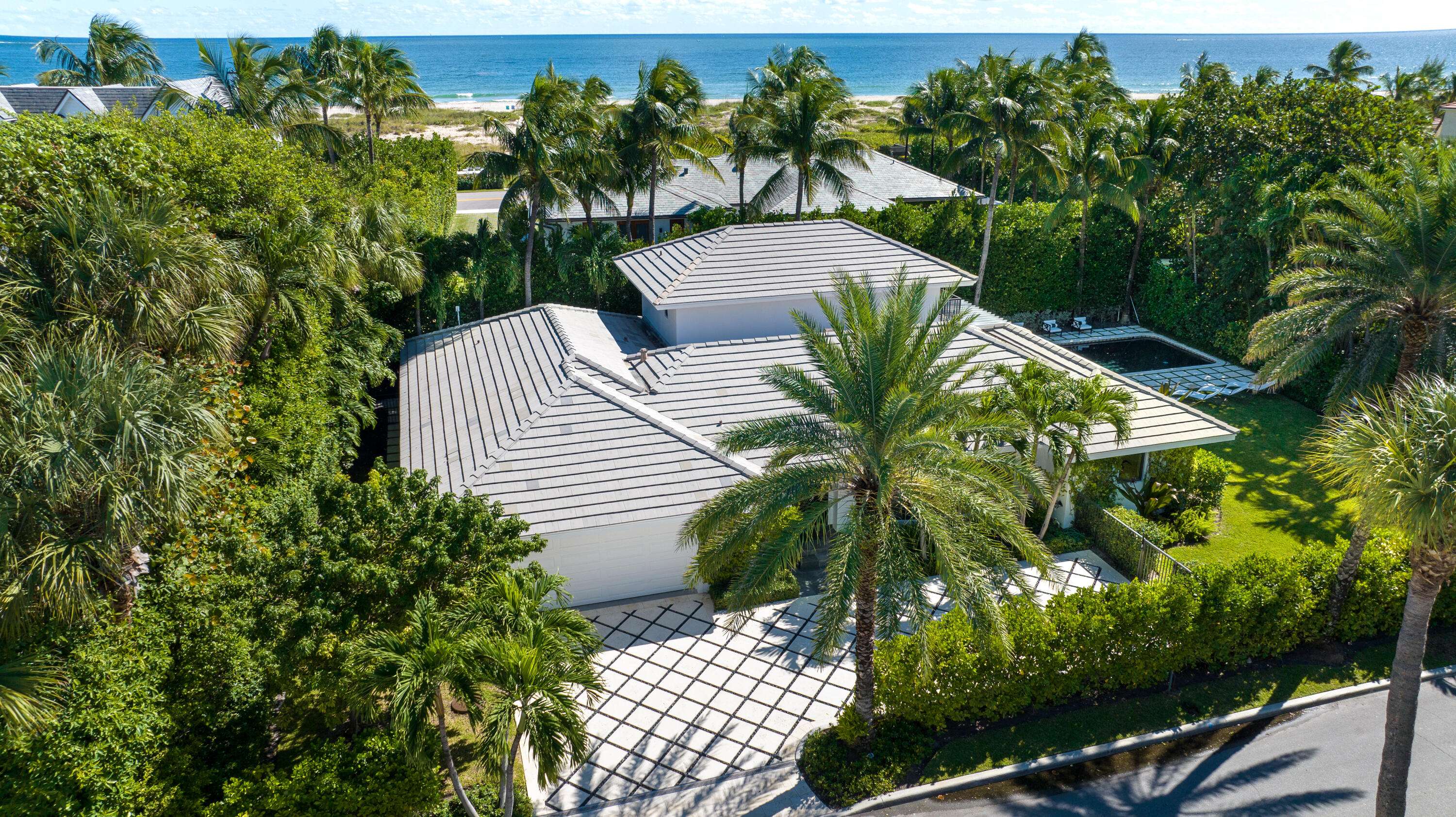 Palm Beach, FL 33480,1435 N Ocean WAY