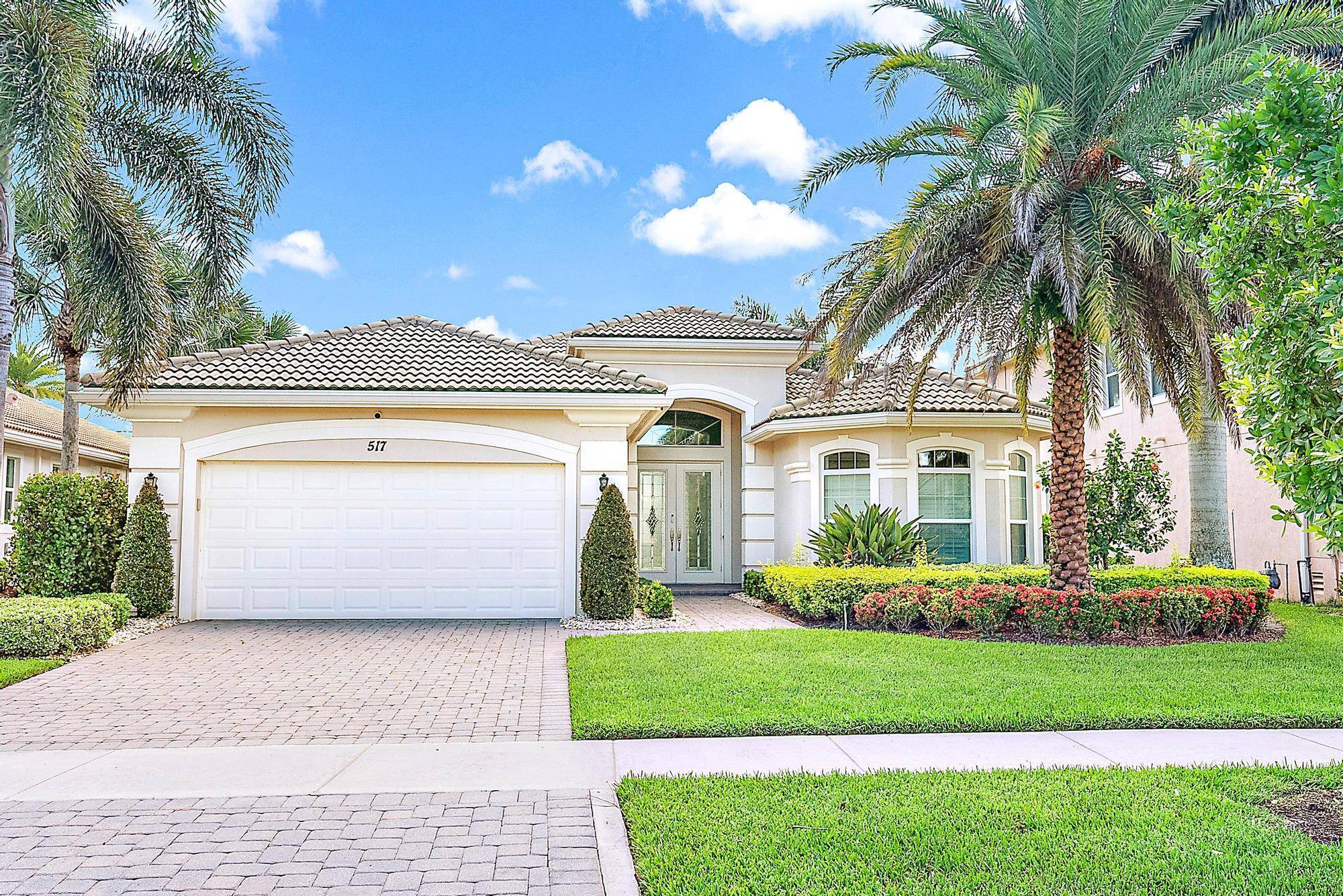 Jupiter, FL 33478,517 Carrara CT