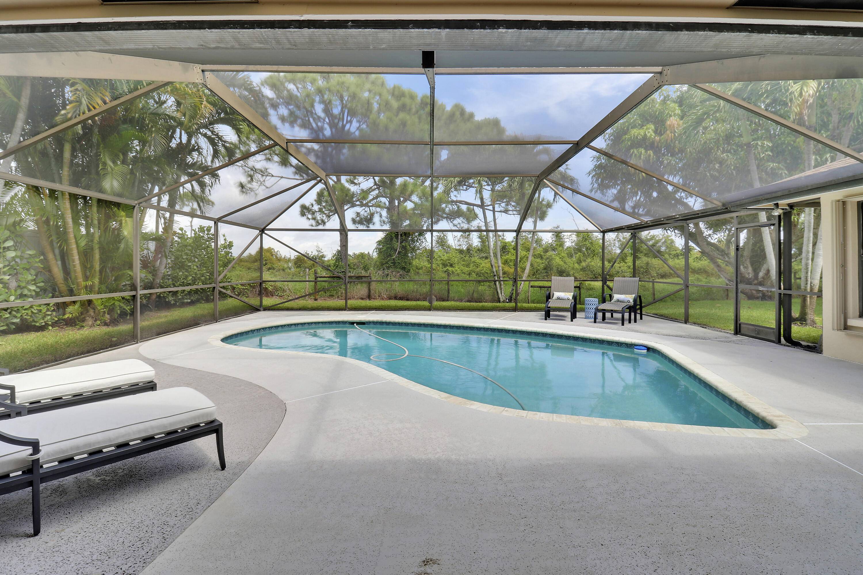 Jupiter, FL 33469,10661 SE Le Parc