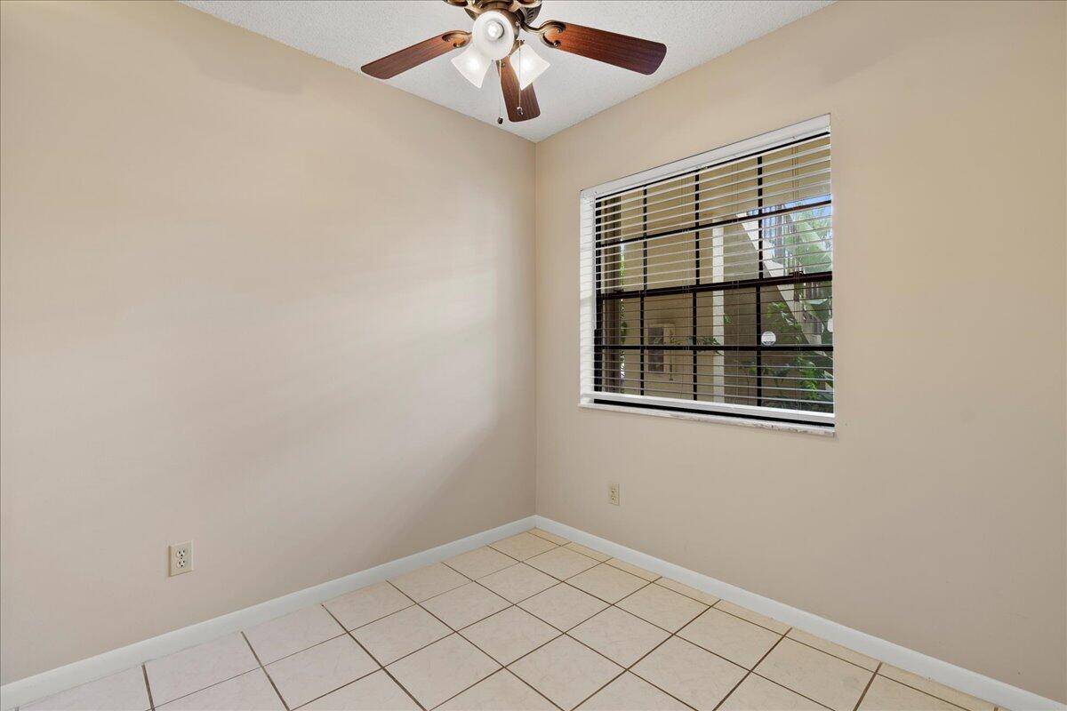Jupiter, FL 33458,301 Pinecrest CIR C