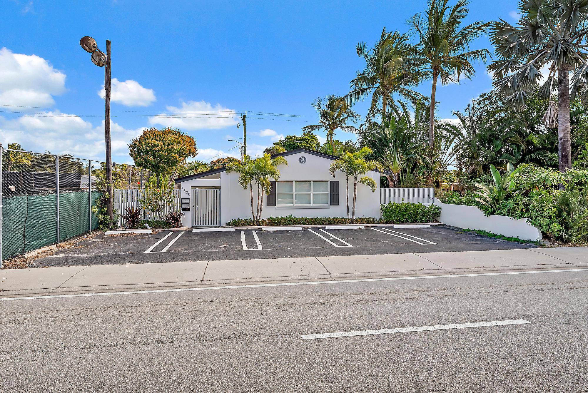 West Palm Beach, FL 33407,3808 Broadway Unit 3