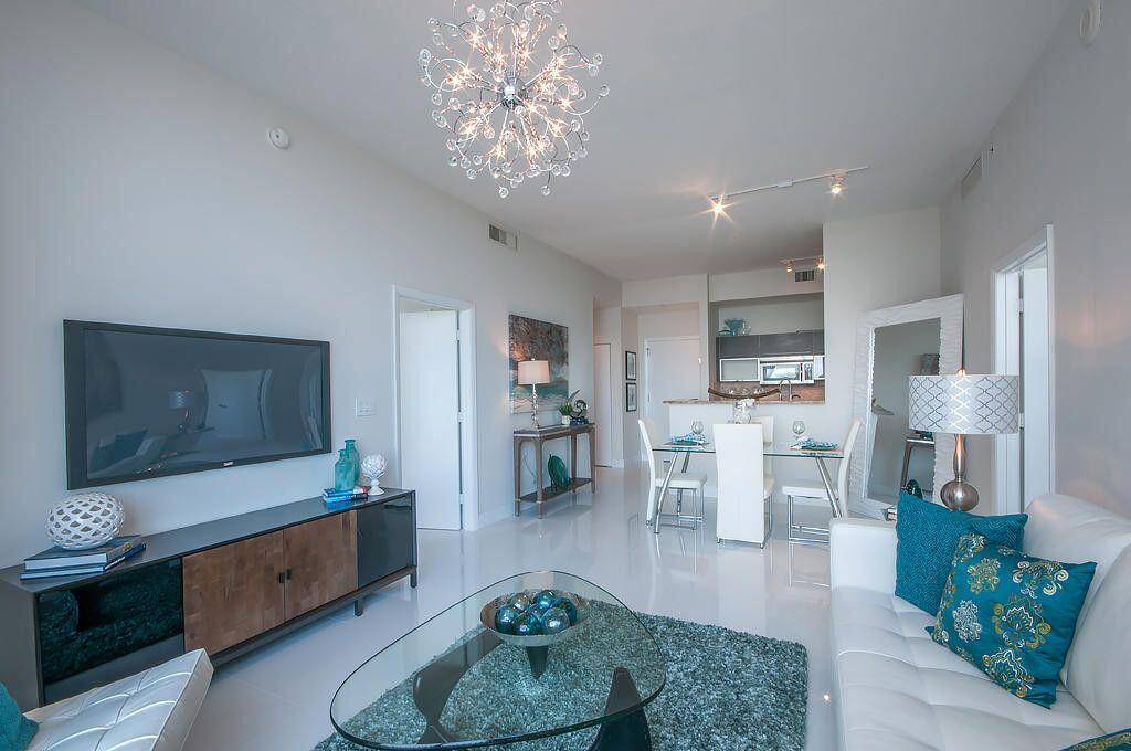 West Palm Beach, FL 33401,550 Okeechobee BLVD Uph-05