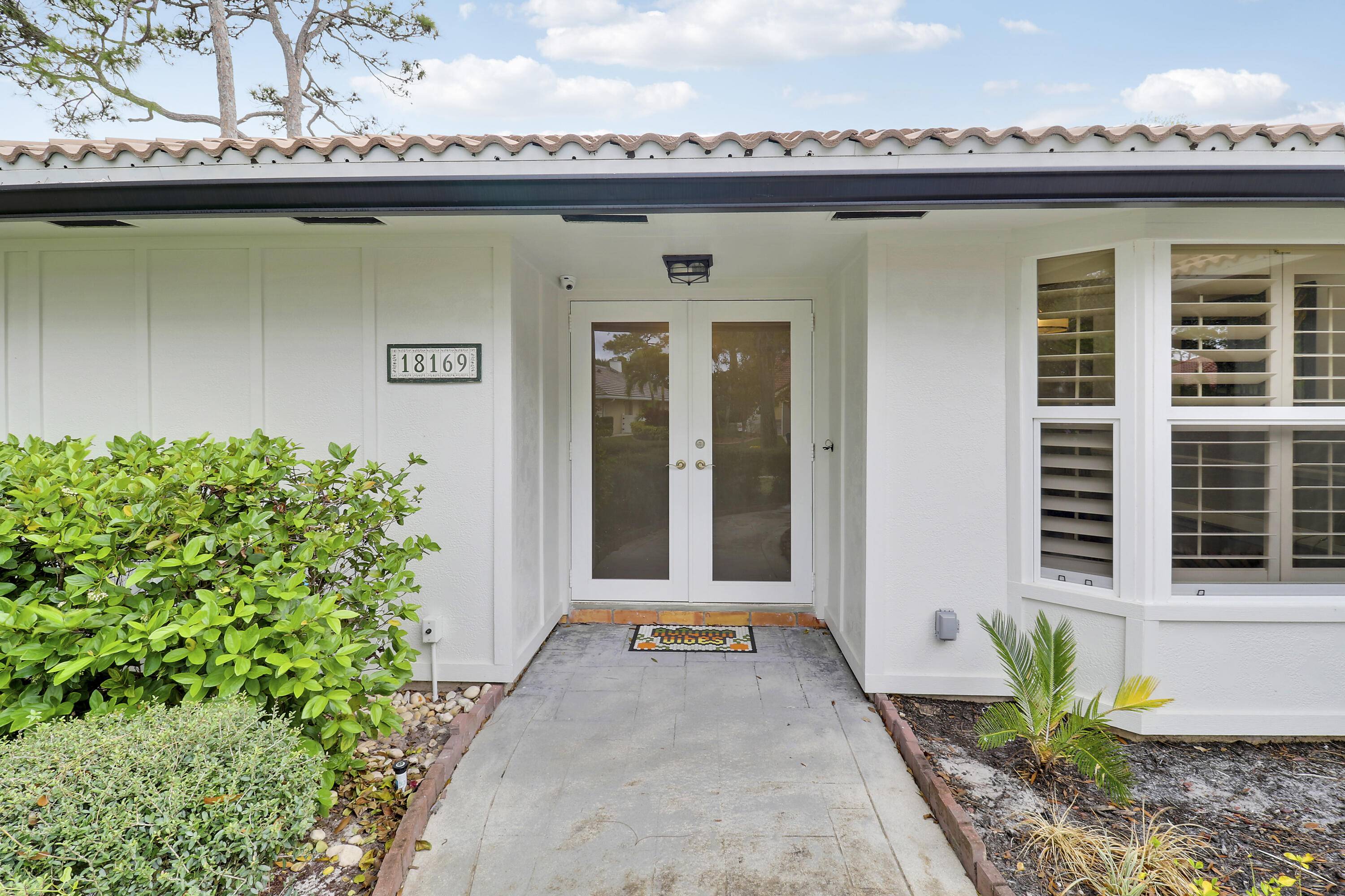 Jupiter, FL 33458,18169 Lake Bend DR