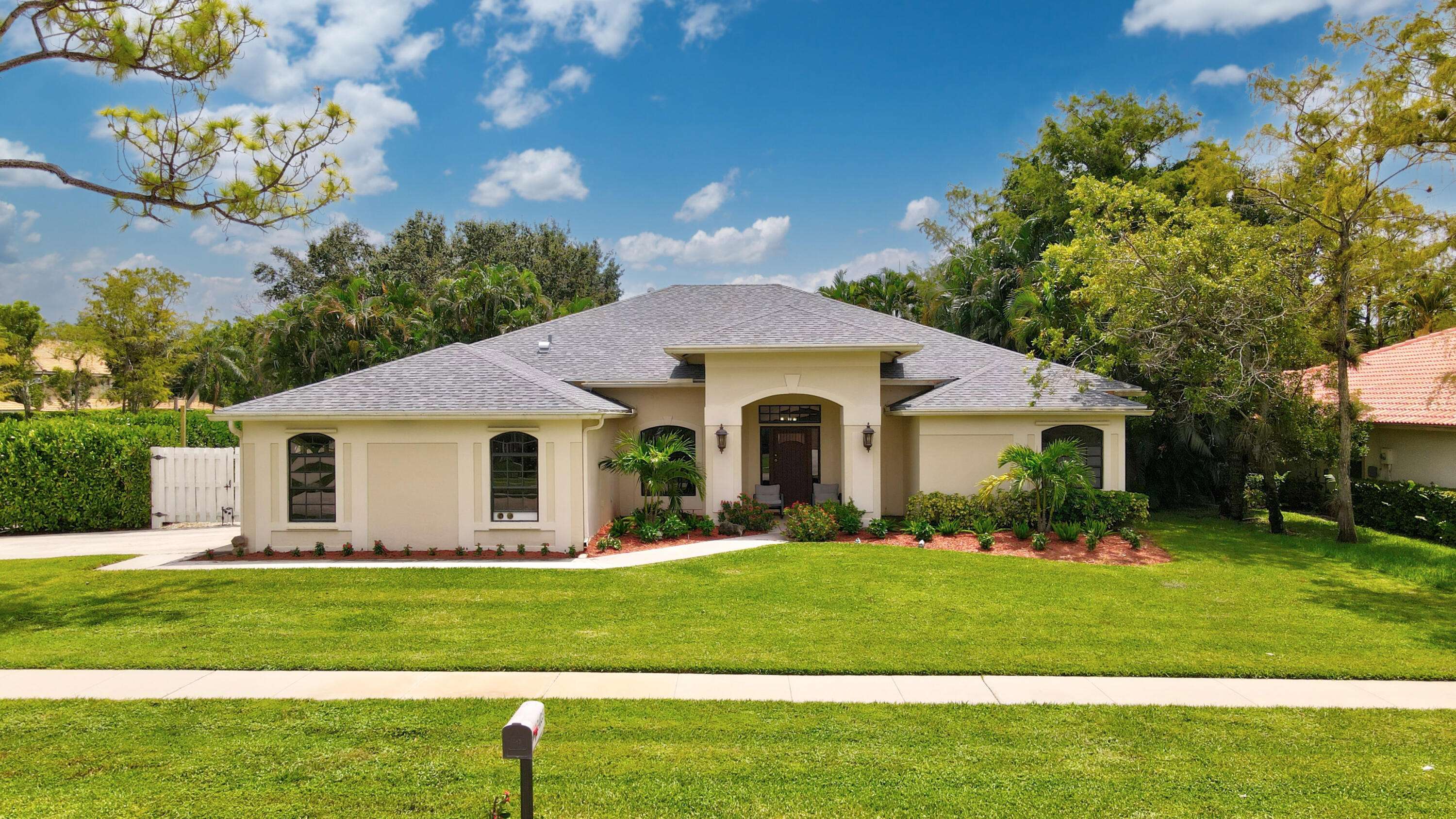 Wellington, FL 33414,13823 Callington DR