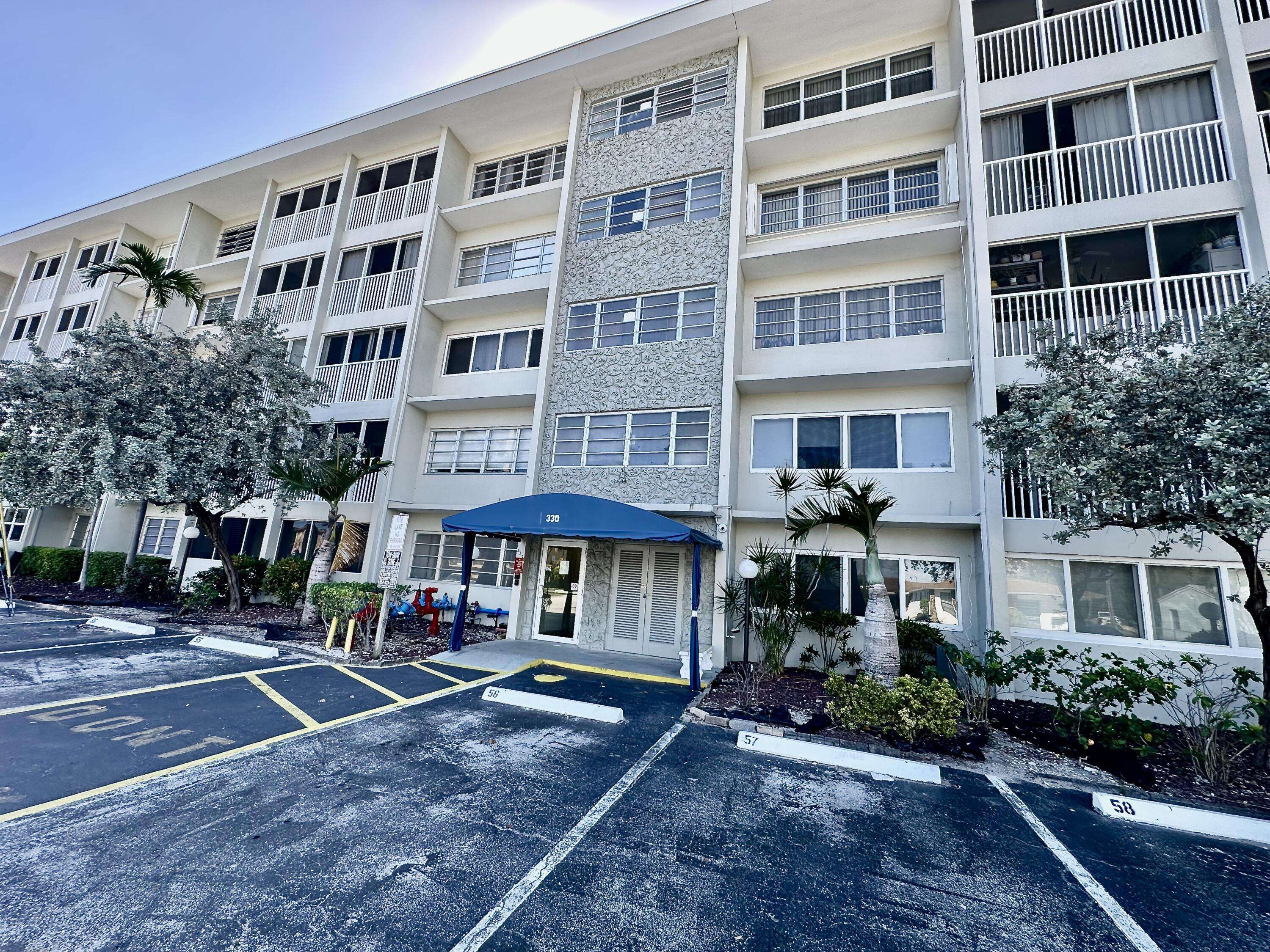 Hallandale Beach, FL 33009,330 SE 2nd ST 501g