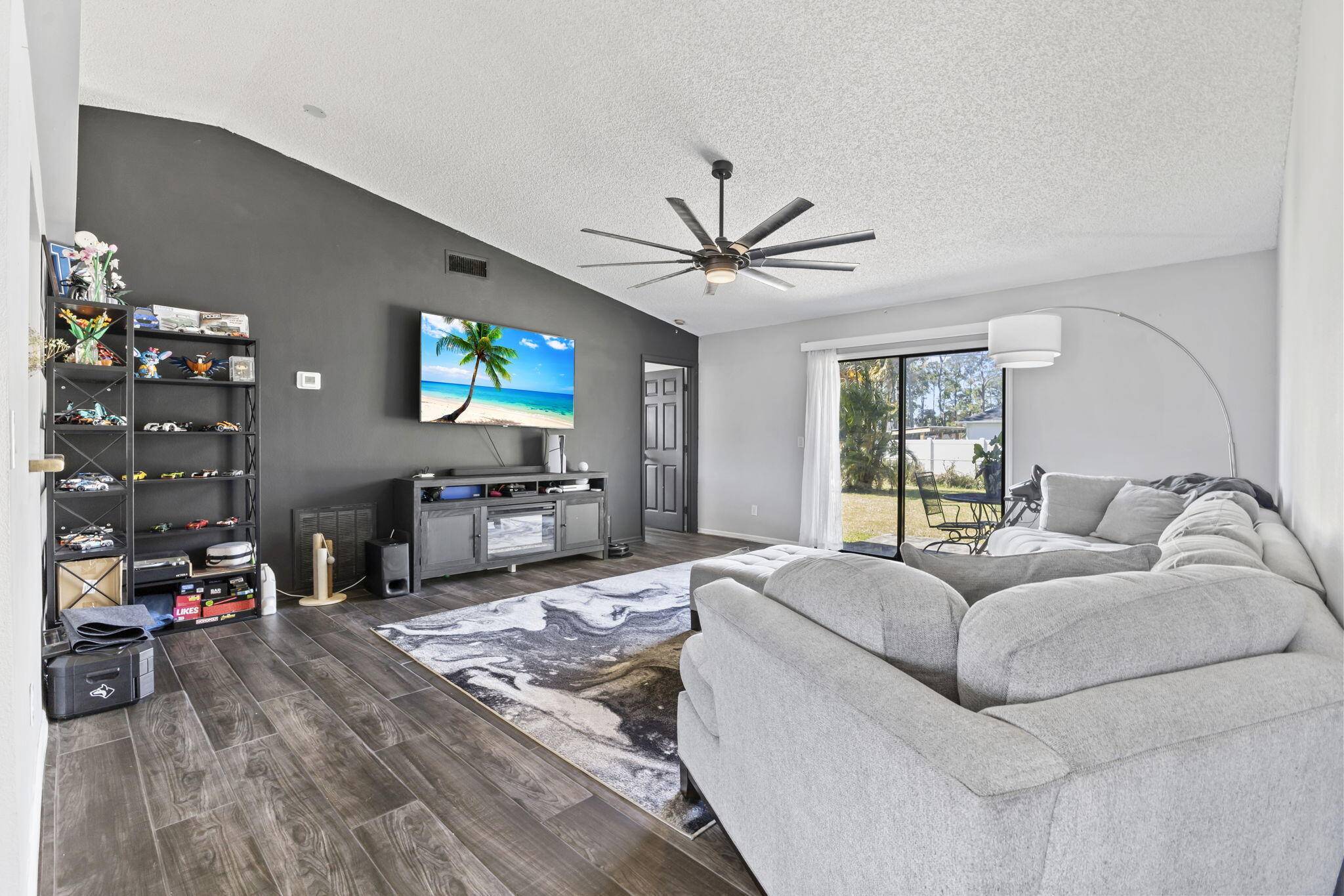 Port Saint Lucie, FL 34953,4026 SW Kallen ST