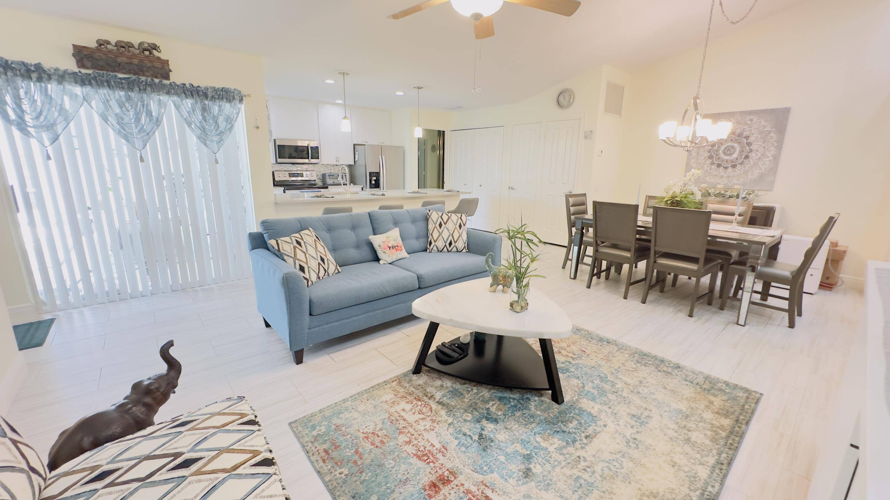 Palm Beach Gardens, FL 33410,5401 Red Oak CT 5401