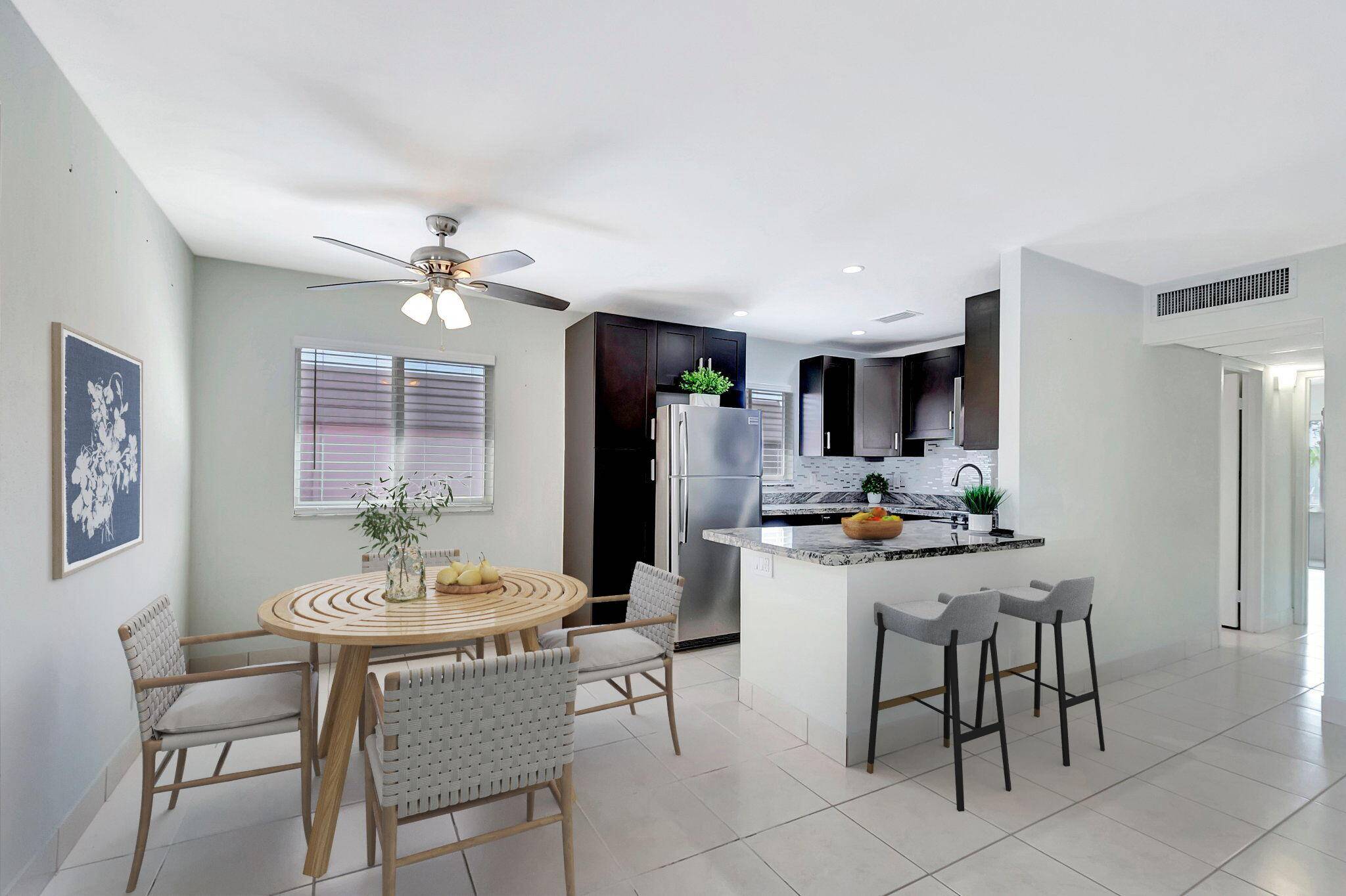 Delray Beach, FL 33446,365 Saxony H