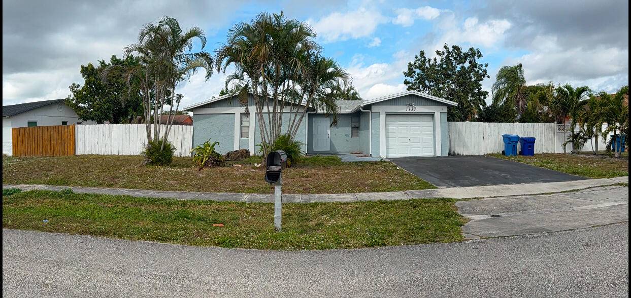 Royal Palm Beach, FL 33411,1137 Chorus WAY