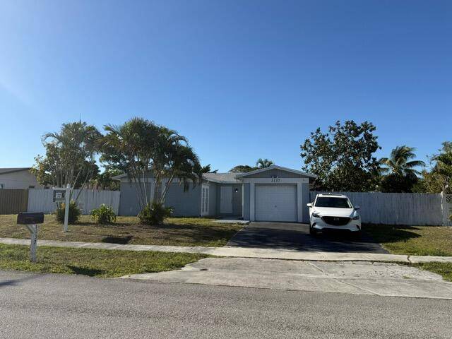 Royal Palm Beach, FL 33411,1137 Chorus WAY