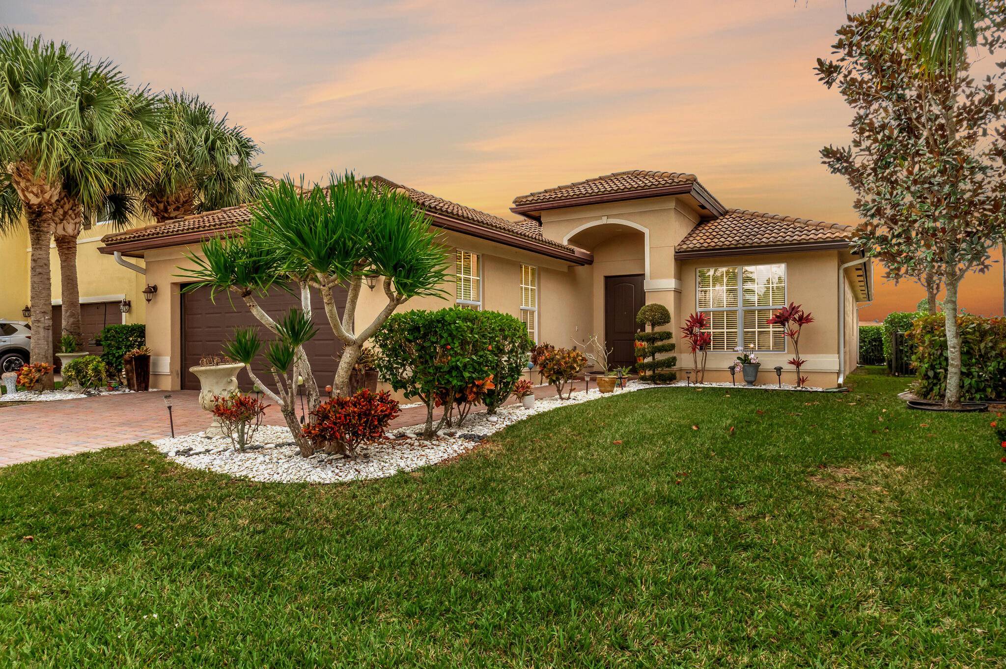 Lake Worth, FL 33463,5022 Manchia DR