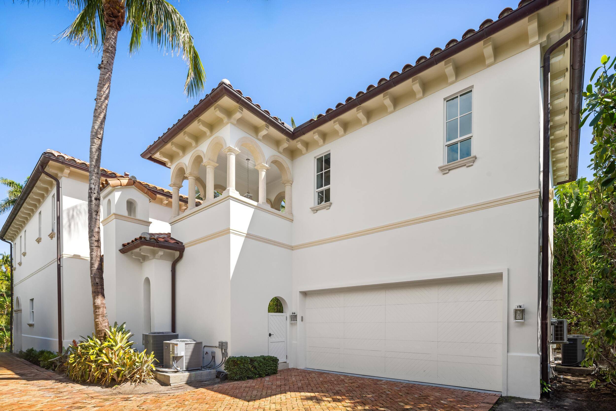 Palm Beach, FL 33480,310 Australian AVE