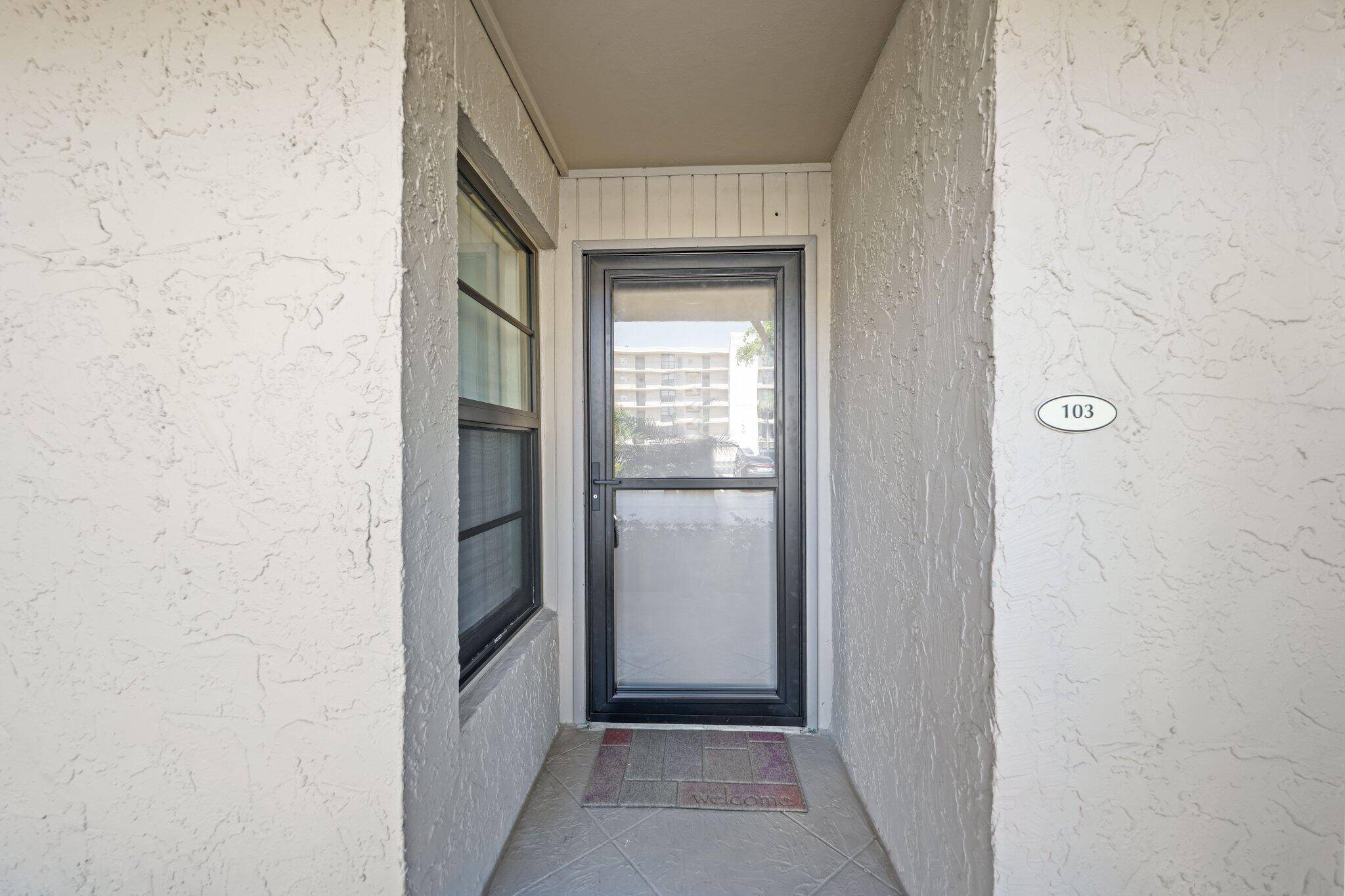 Boca Raton, FL 33432,8 Royal Palm WAY 103