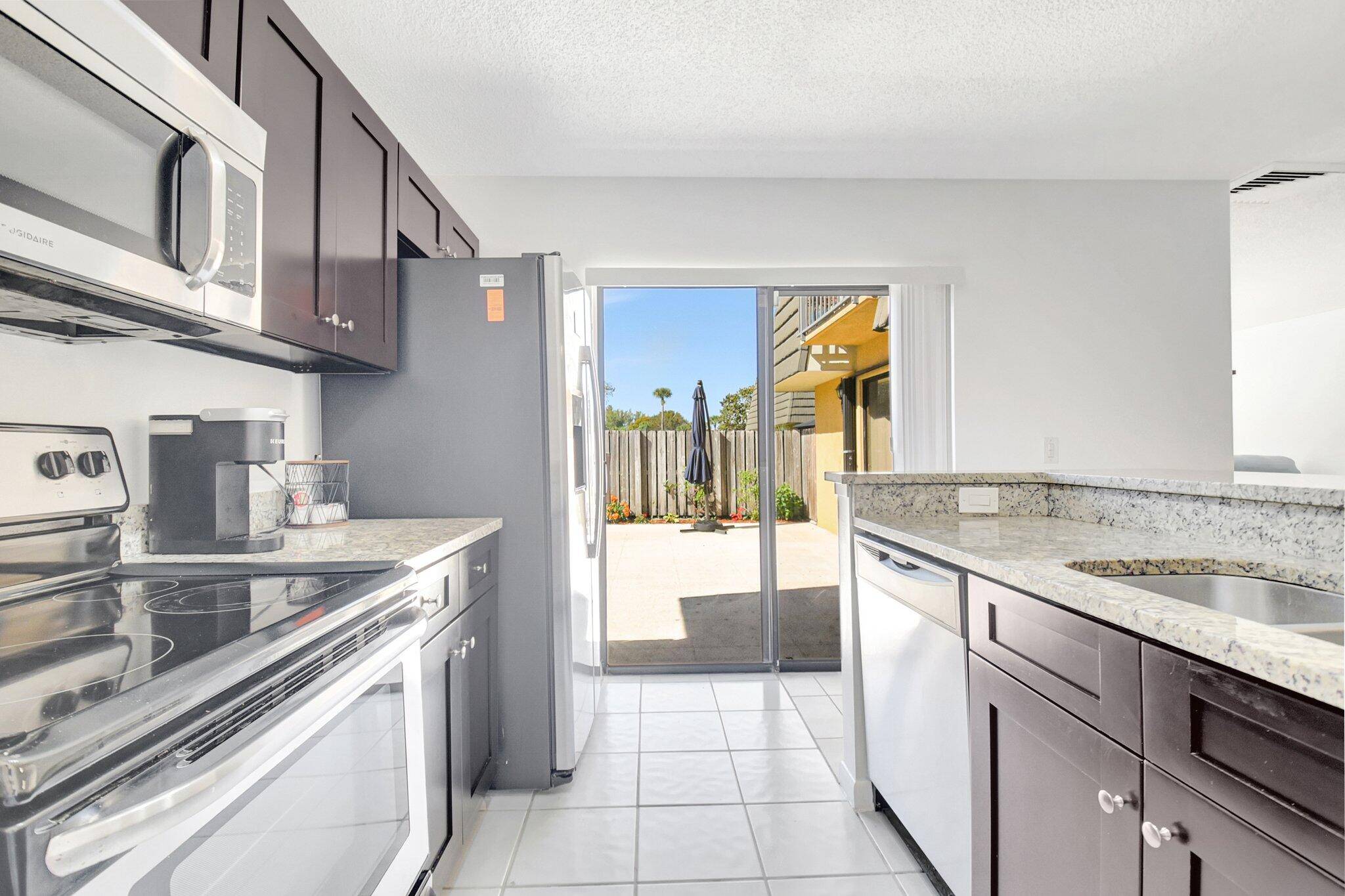 West Palm Beach, FL 33407,3717 37th WAY