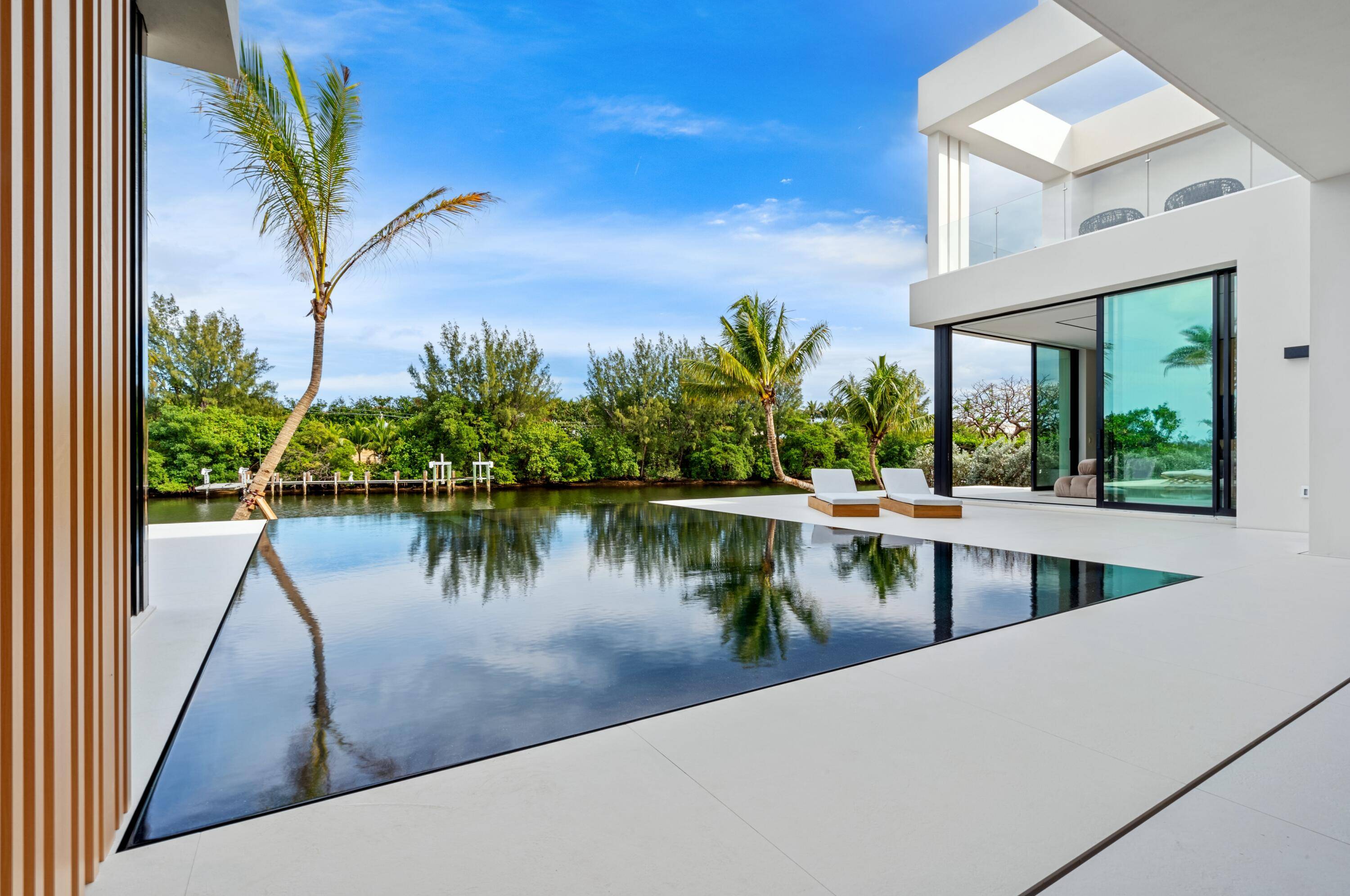 Manalapan, FL 33462,35 Spoonbill RD