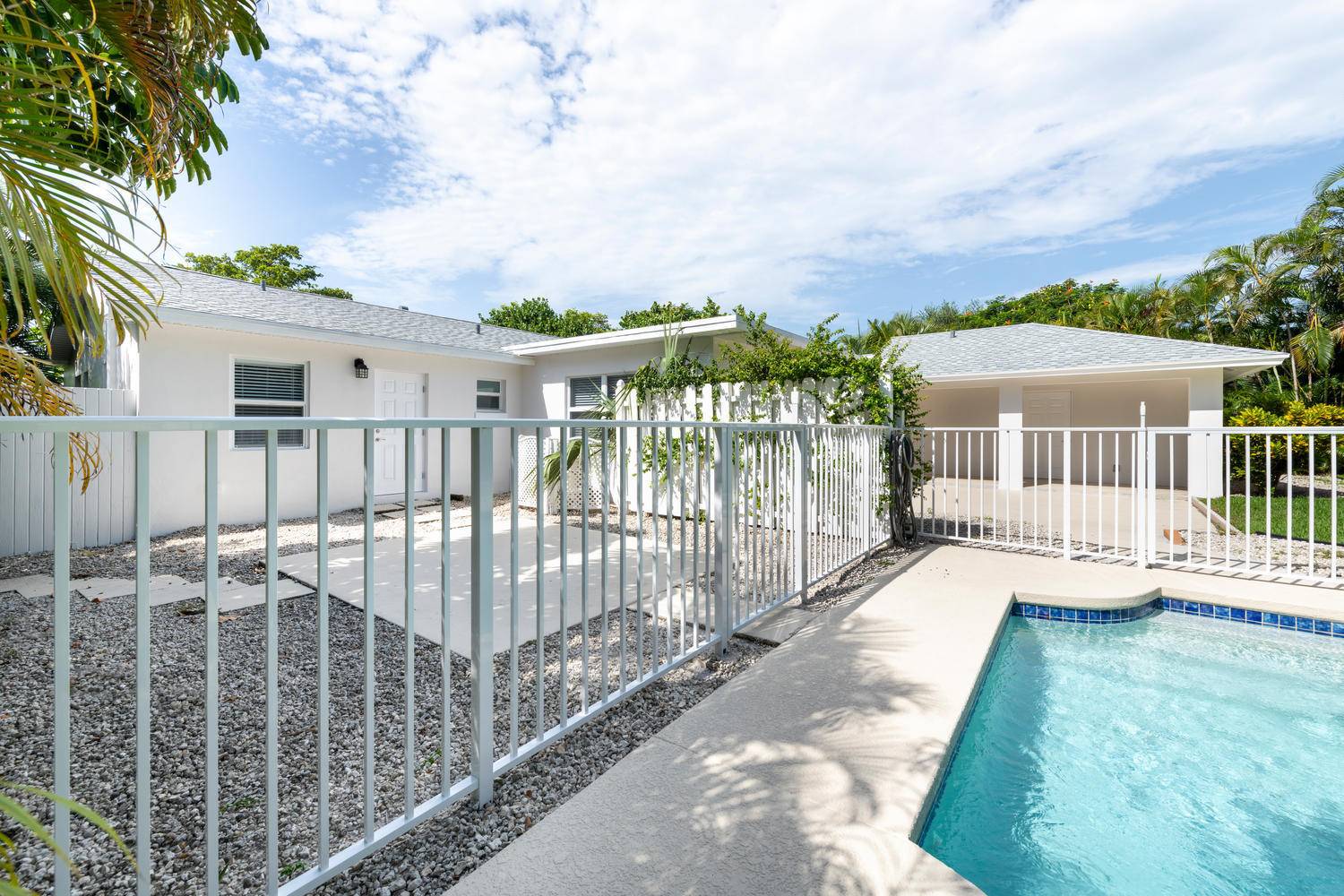 West Palm Beach, FL 33405,241 Seville RD