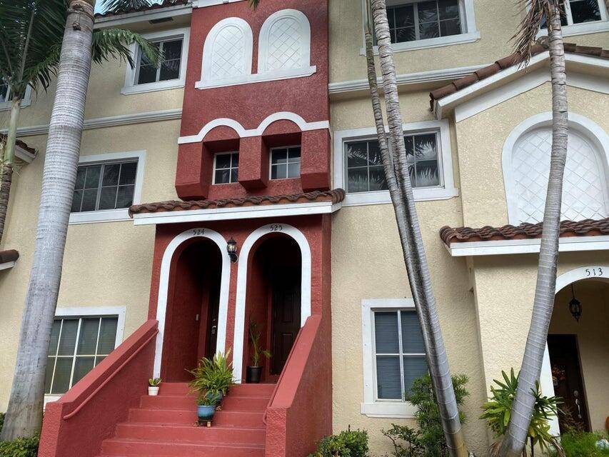 Boynton Beach, FL 33435,524 Bayfront DR