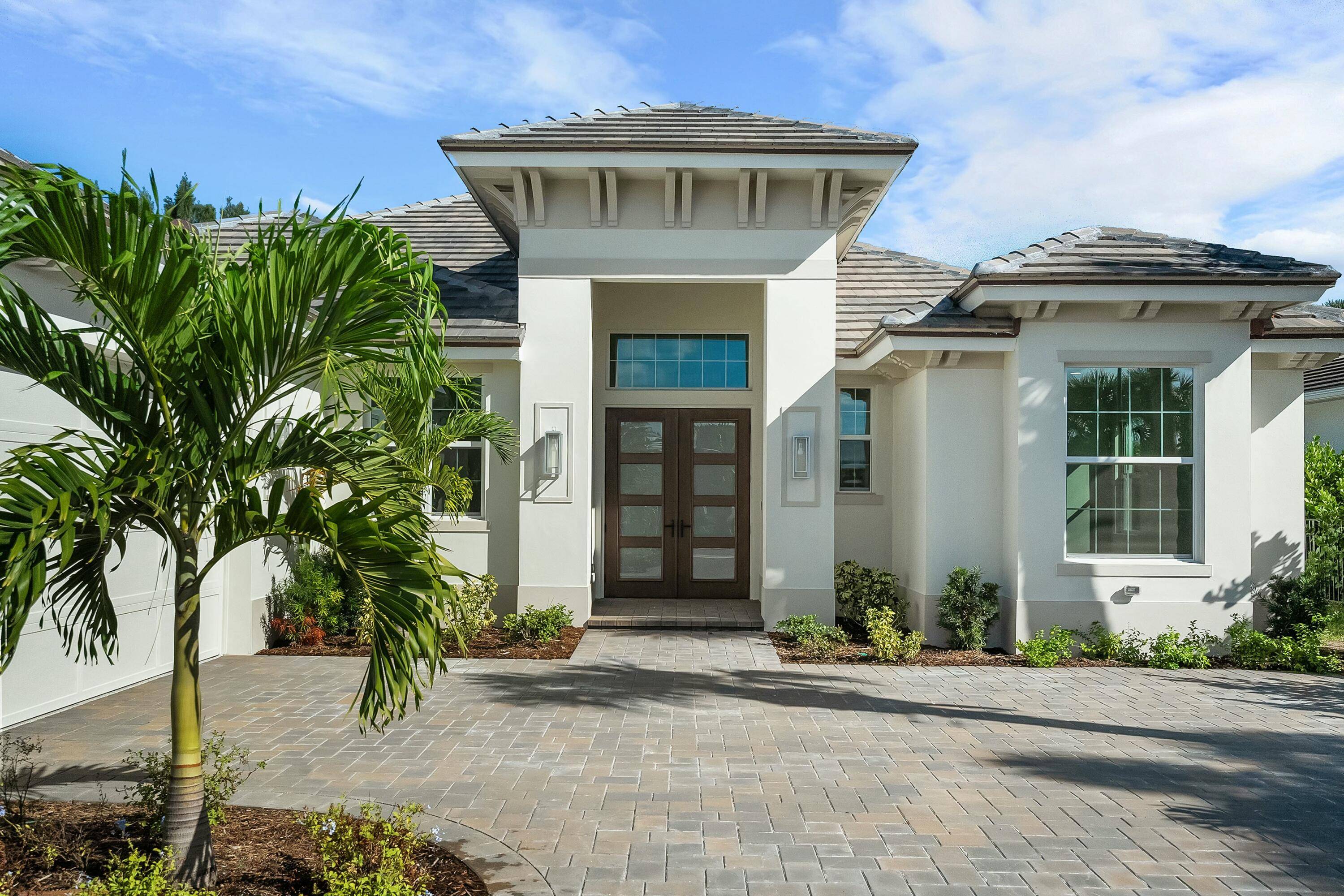 Vero Beach, FL 32963,204 Strand SQ