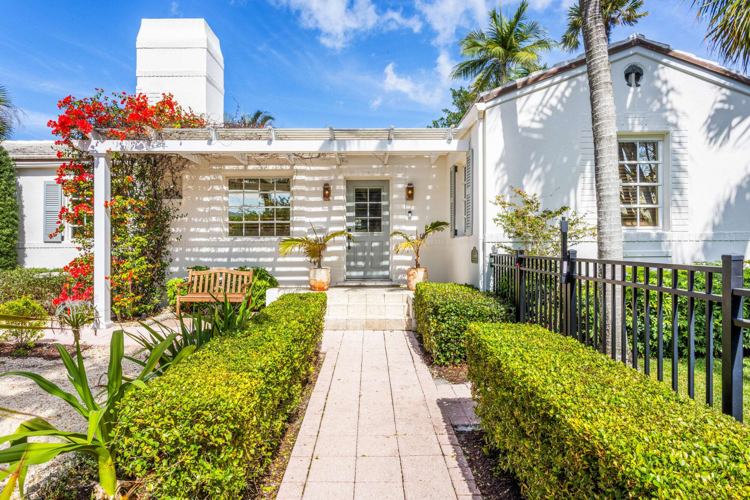 West Palm Beach, FL 33407