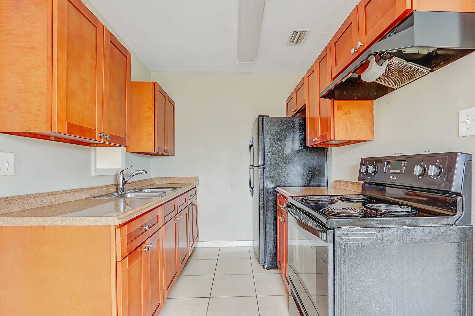 Riviera Beach, FL 33404,1070 W 26th CT