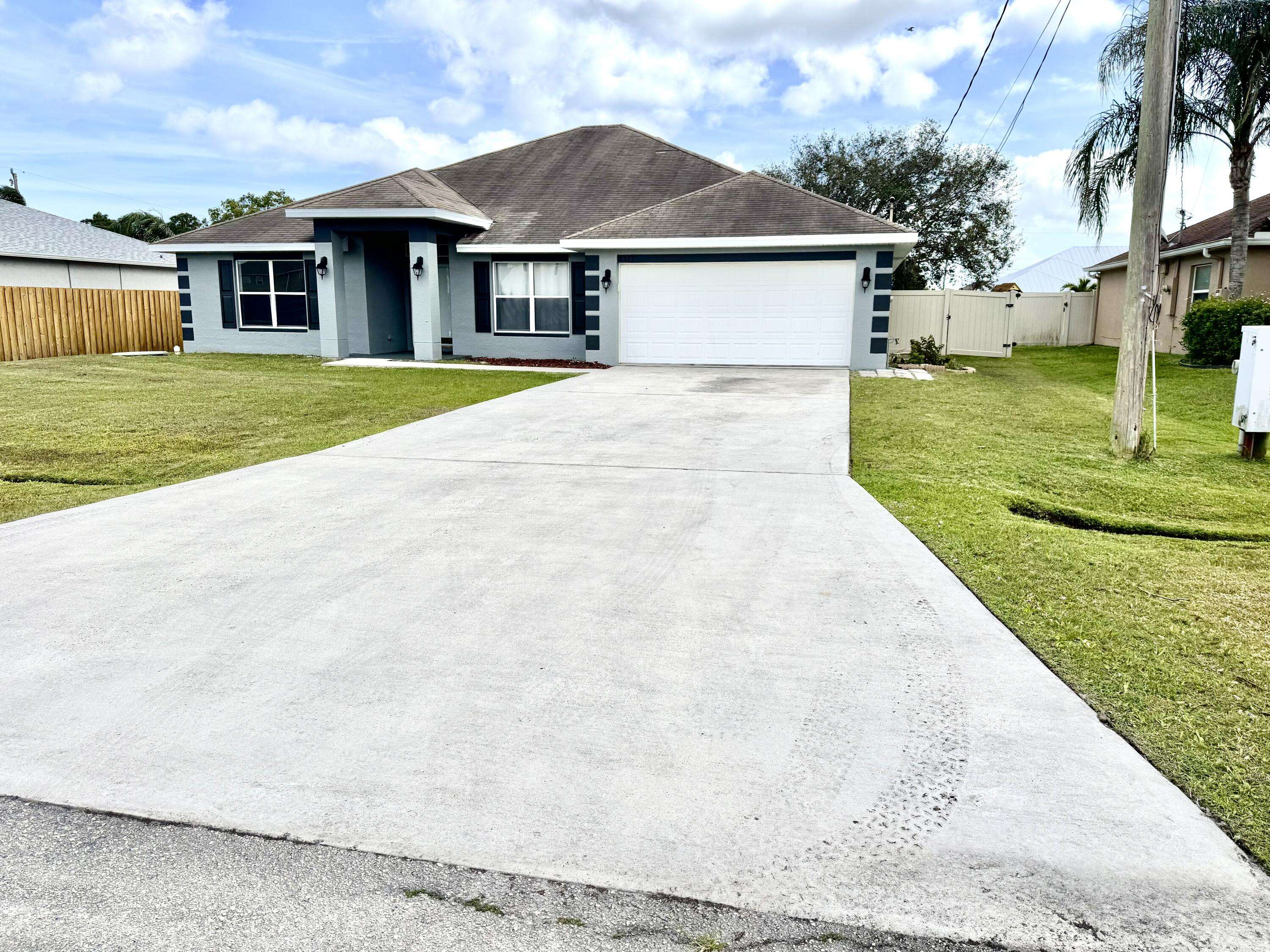 Port Saint Lucie, FL 34986,5327 NW Conley DR